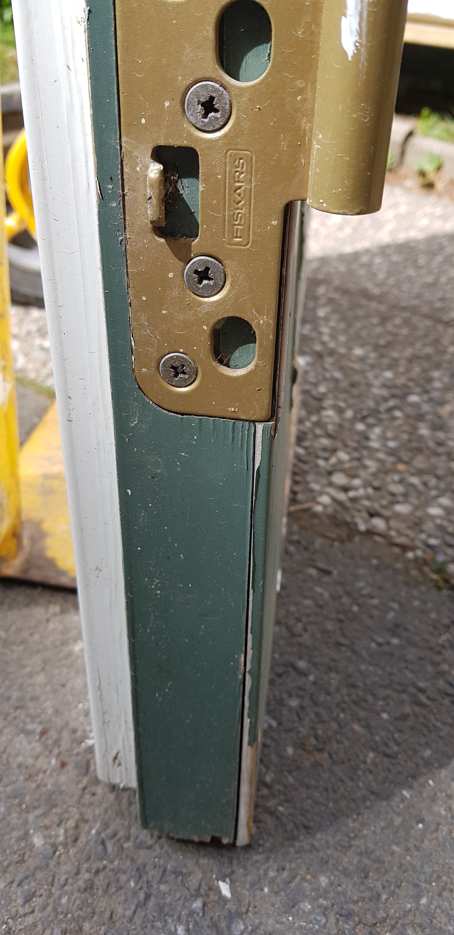 *gammal pardörr med karm, behöver fräschas och målas om mått med karm: Bredd 148.5 cm Höjd 208.5 cm pris: 8500kr ARTIKELNUMMER 264