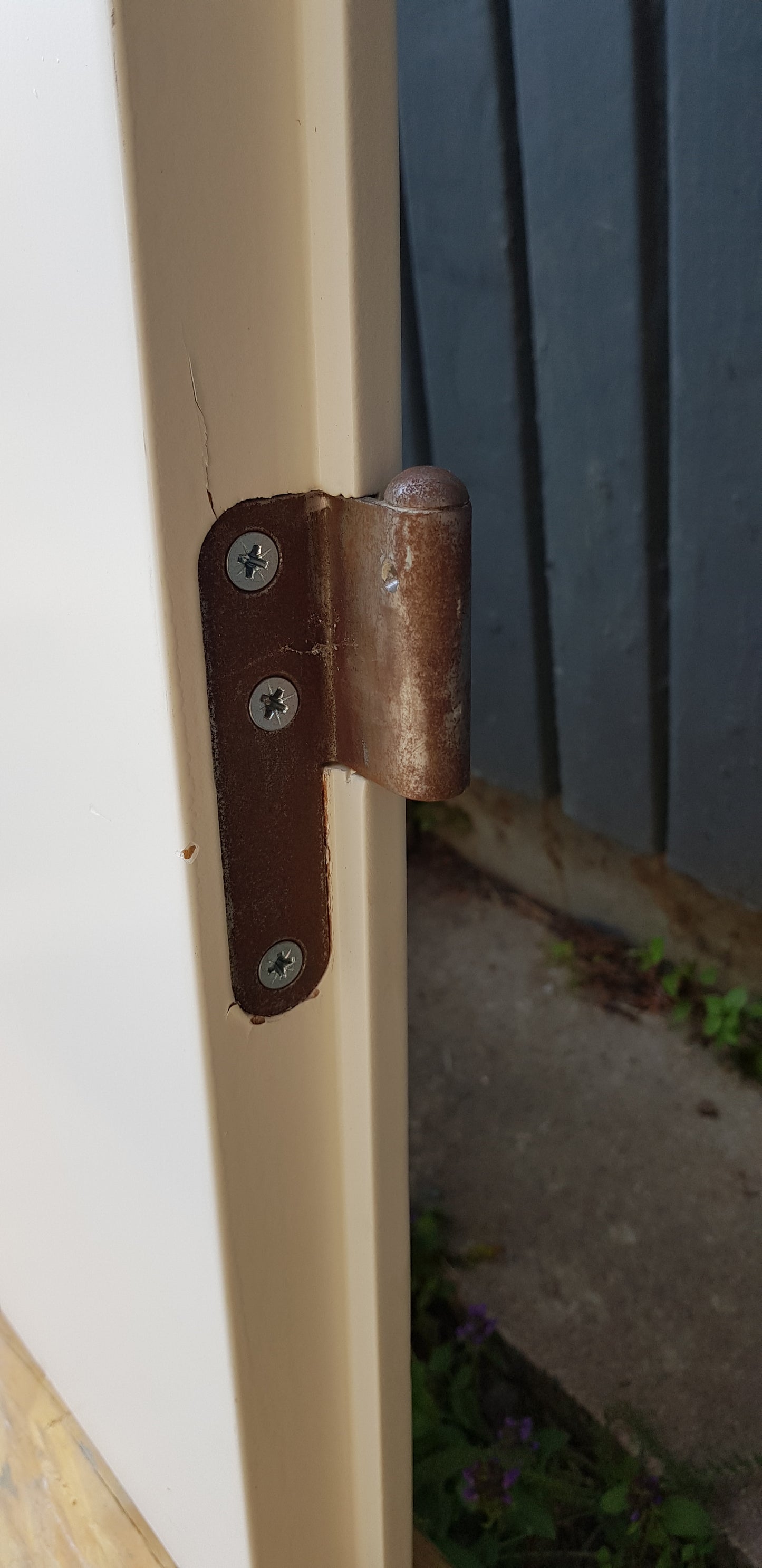 *Fin inner pardörr med fint glas utan karm. dörrmått: Bredd: 64.5 cm + 65.5 cm Höjd: 201 cm Djup: 4 cm Pris: 2500 kr ARTIKELNUMMER 261