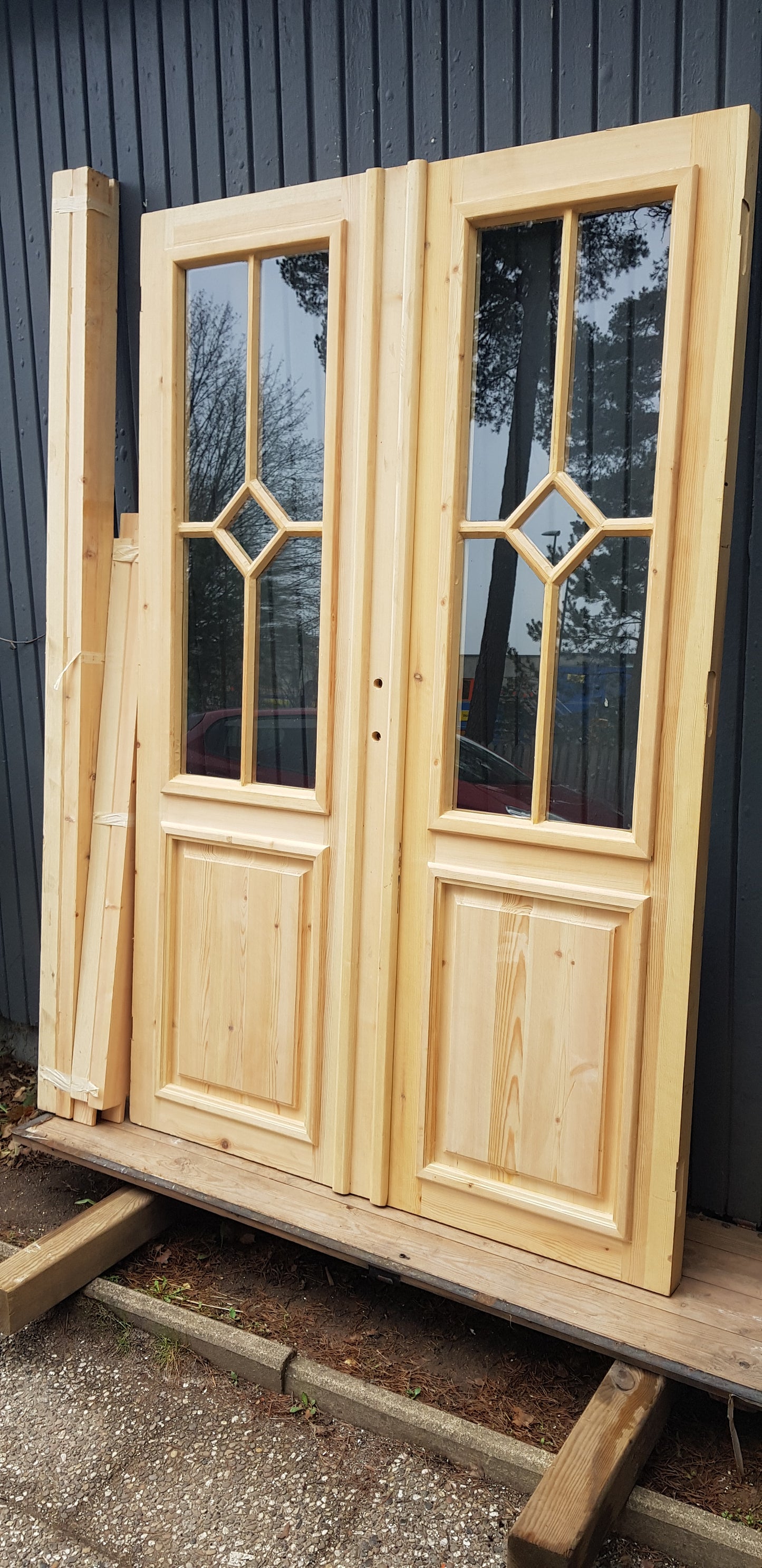 Art 838B såld b140 h210 18000 kr höger