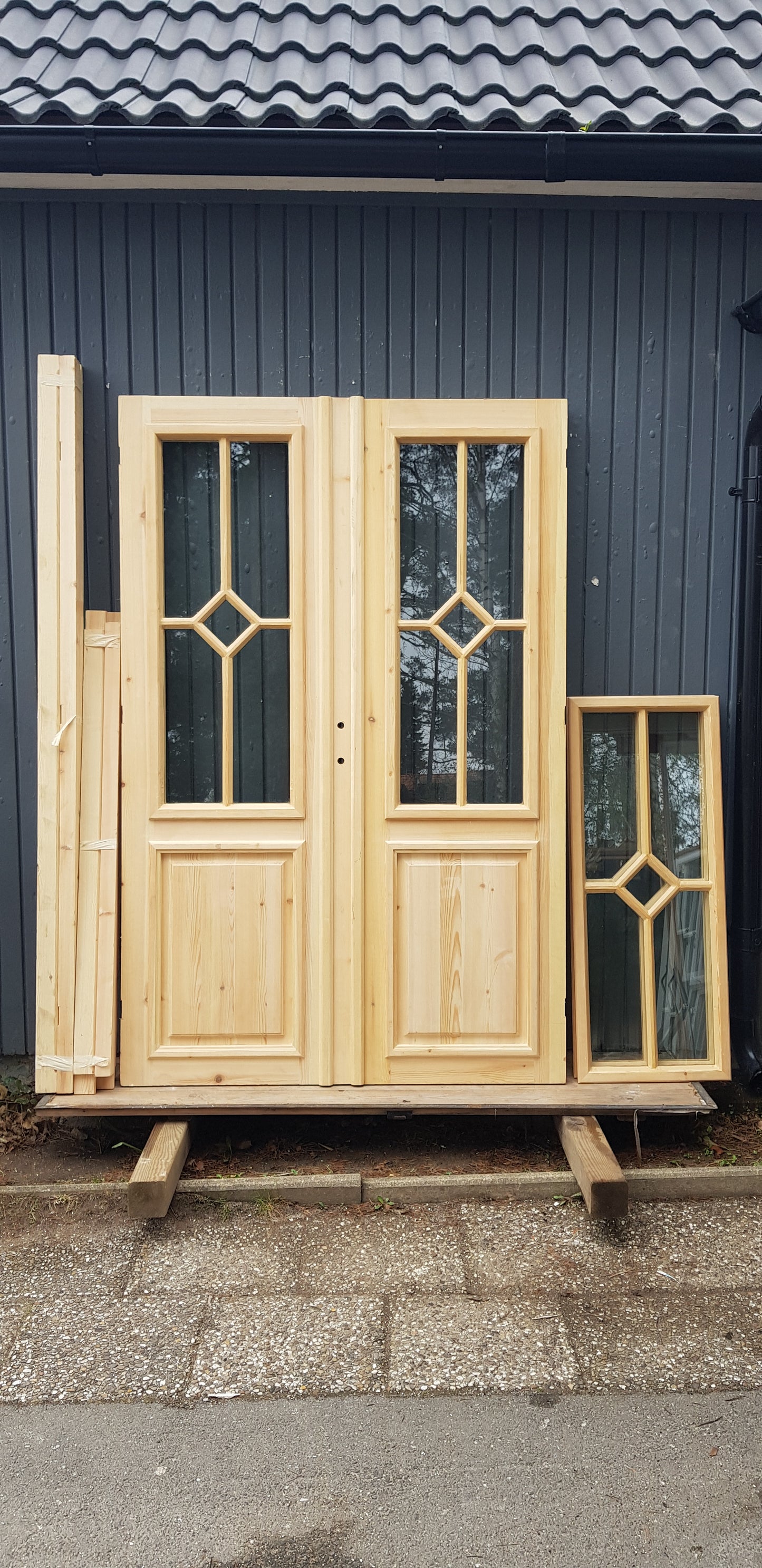 Art 838B såld b140 h210 18000 kr höger