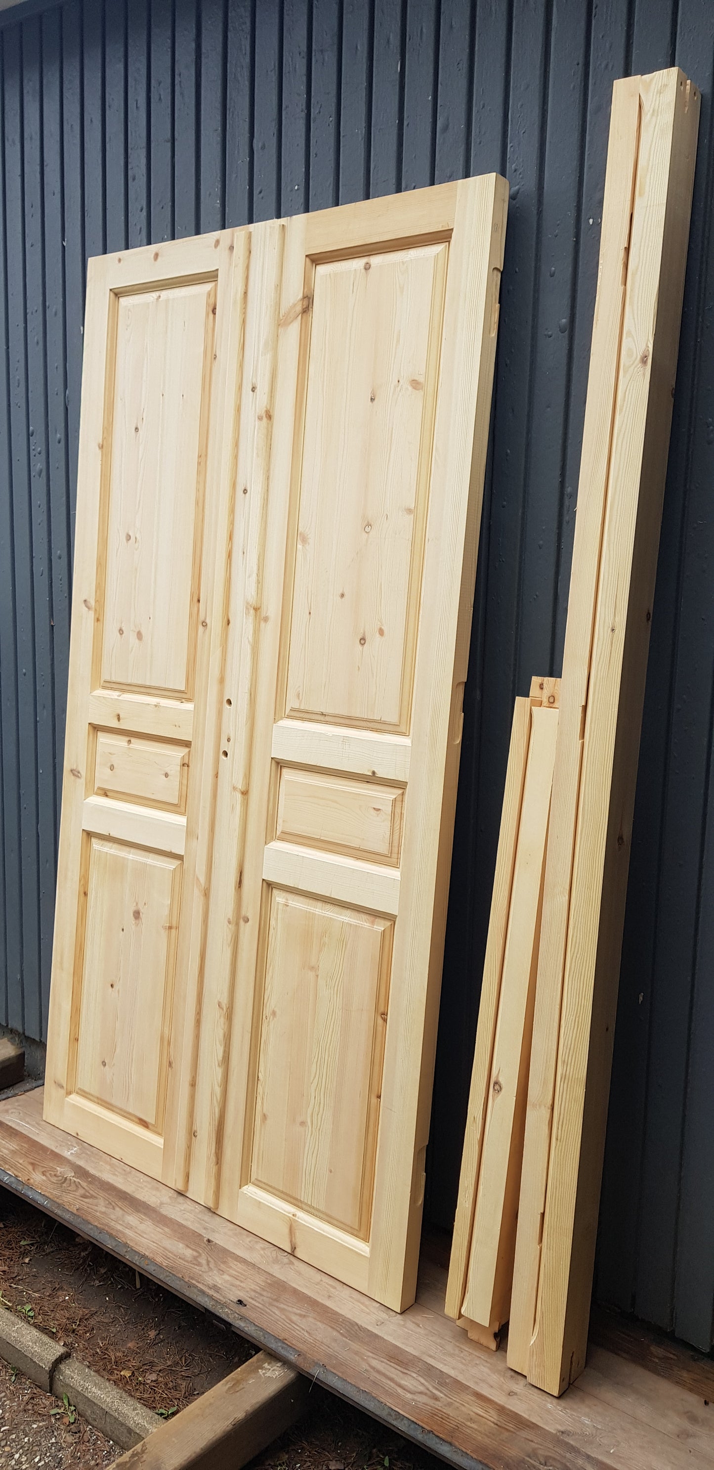 Art 836 Såld b117 h208.5 15000 kr