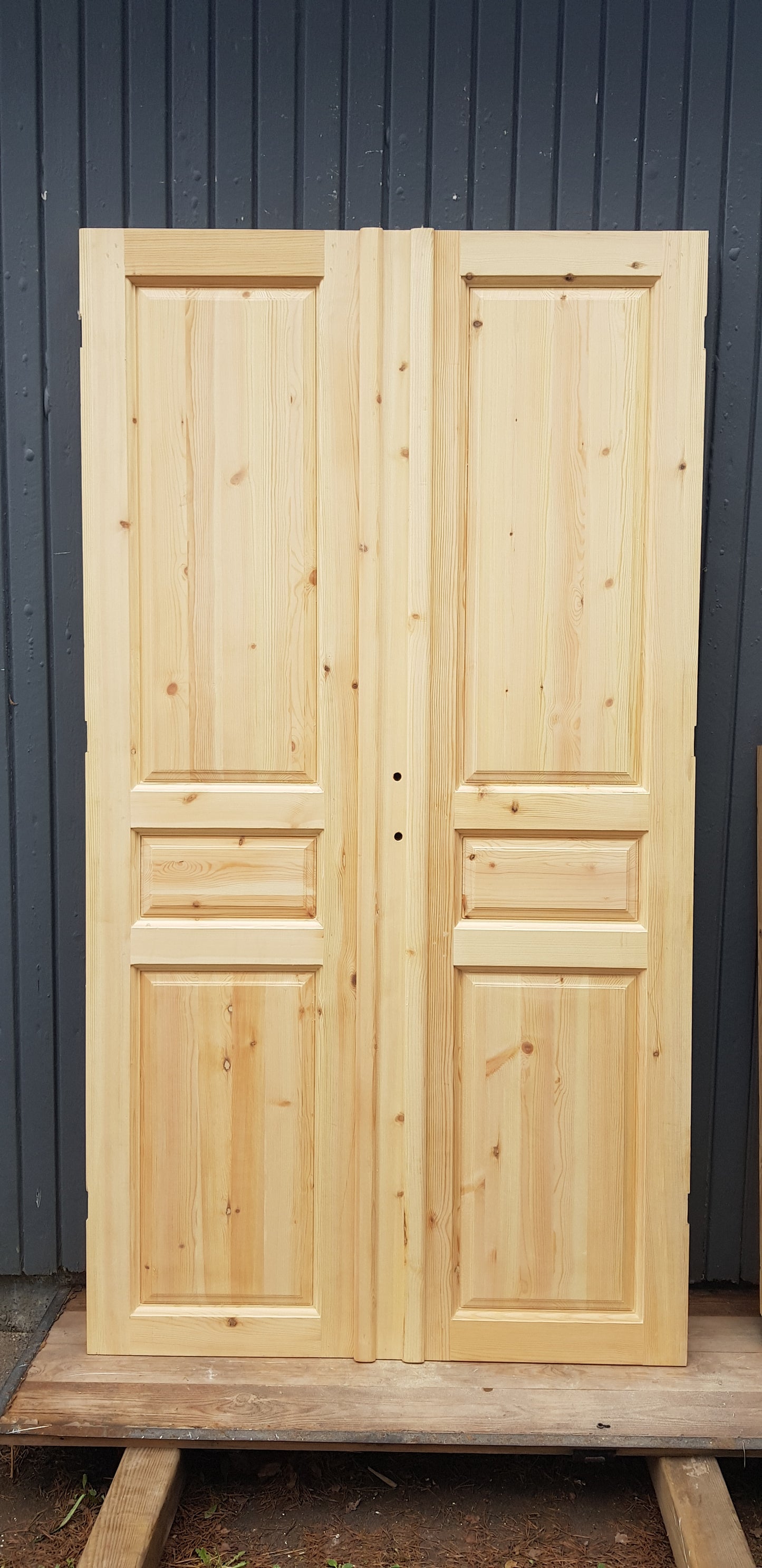 Art 836 Såld b117 h208.5 15000 kr