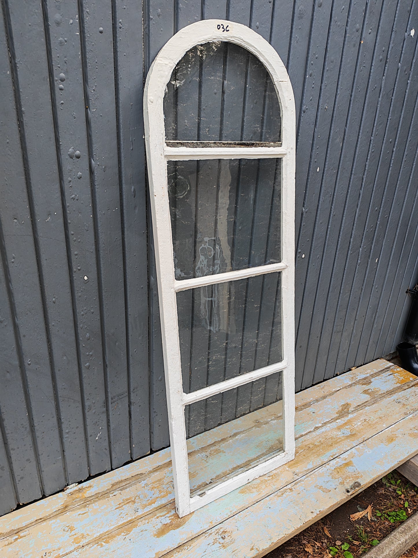 ART 03C B48 H140, 5 D3 PRIS 1400 KR Hel MUNBLÅST GLAS