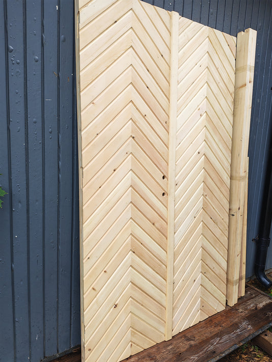 ART 882 SÅLD B120 H206 22000 KR