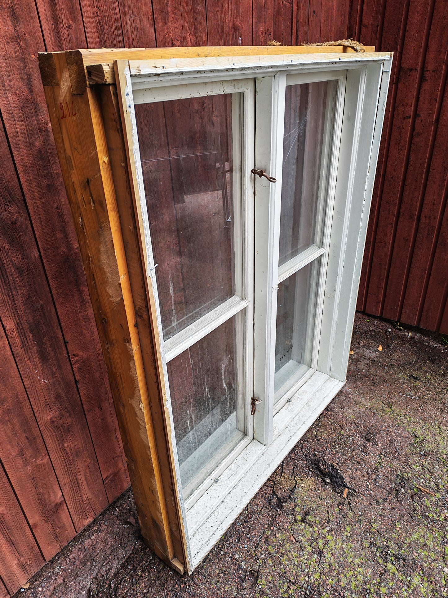 ART 21C B120 H150 5000KR ÄKTA SPRÖJS PÅ BÅDE SIDOR 5000KR BORLÄNGE