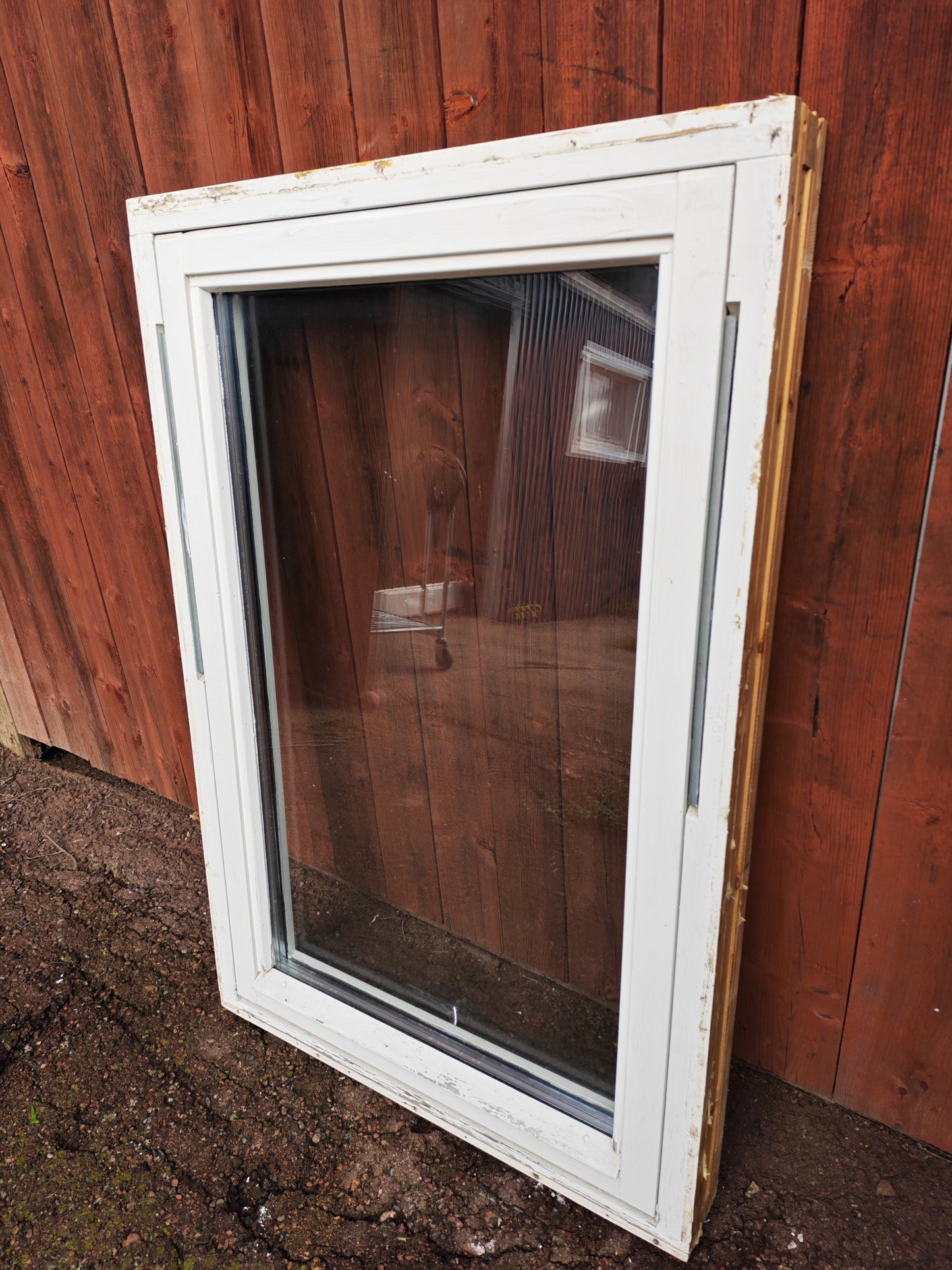 ART 21H B79 H118, 5 TRE GLAS VRED FÖNSTER 4000KR BORLÄNGE