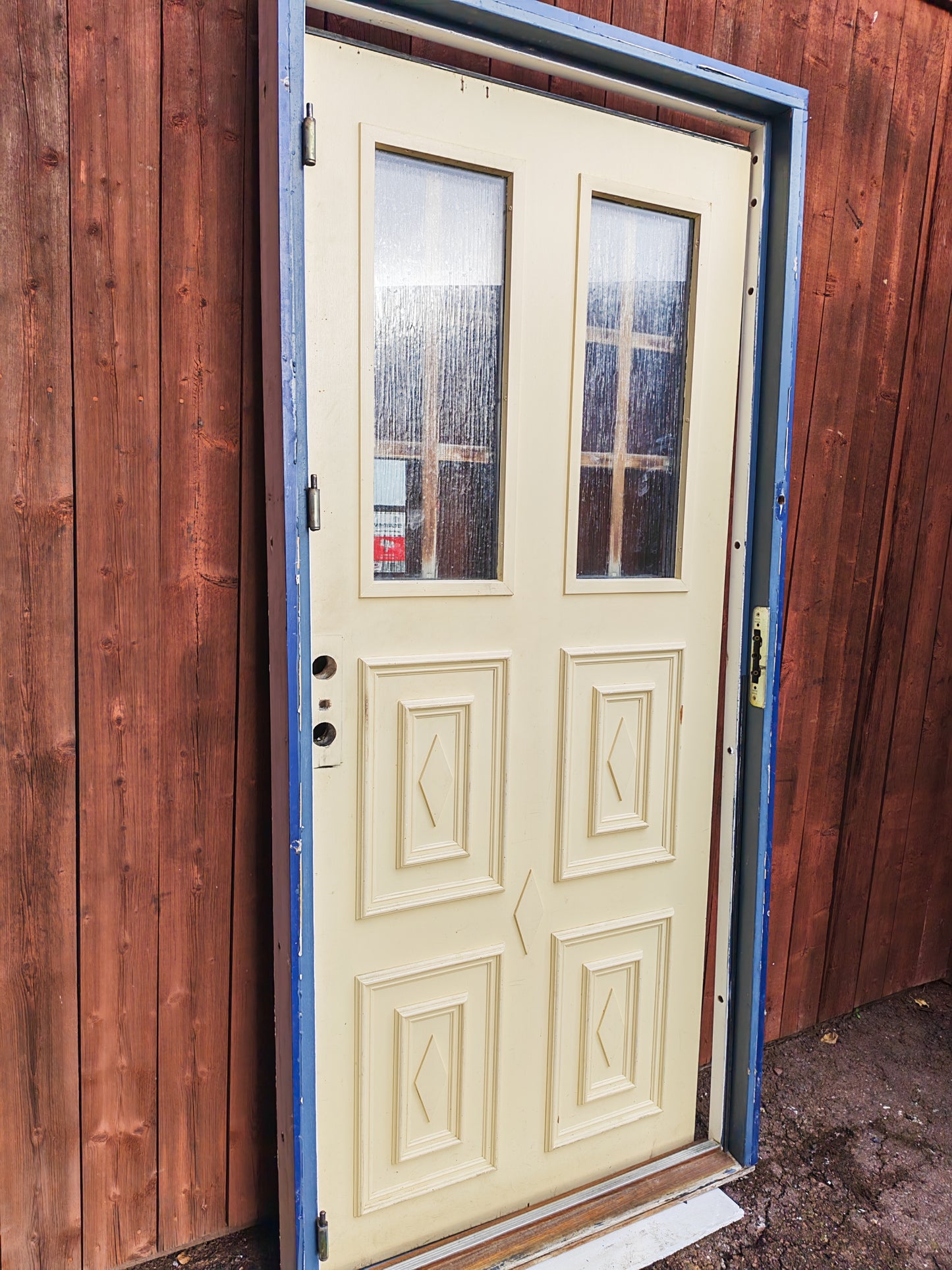 ART 21I B98 H215 vänster 7000kr isolerad BORLÄNGE