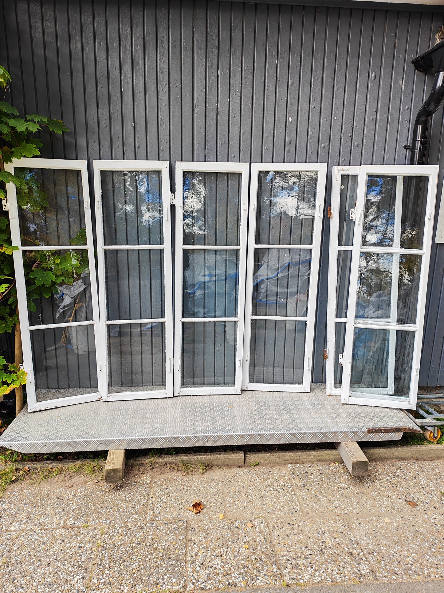 ART 24A 7ST B47 H158 D3 MUNBLÅST GLAS PRIS 1150 KR PER ST