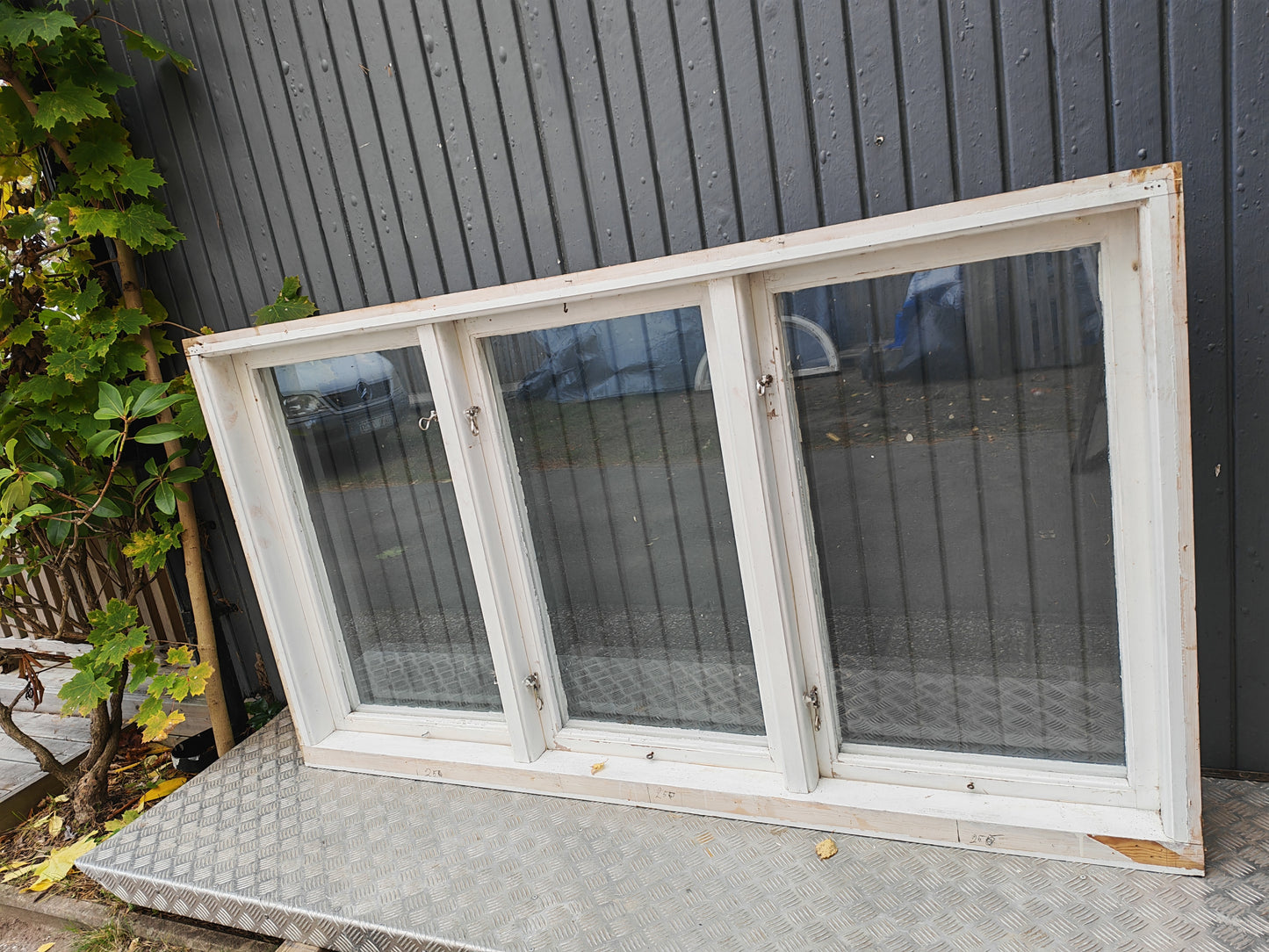ART 25D   B185 H105 KOPPLADE PRIS 5000KR