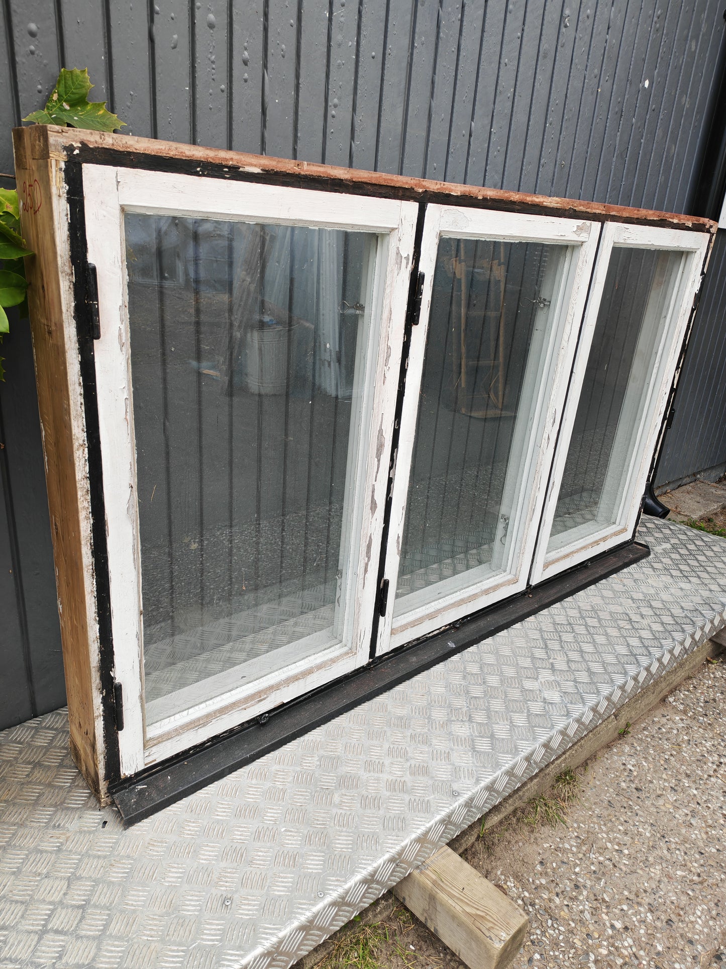 ART 25D   B185 H105 KOPPLADE PRIS 5000KR
