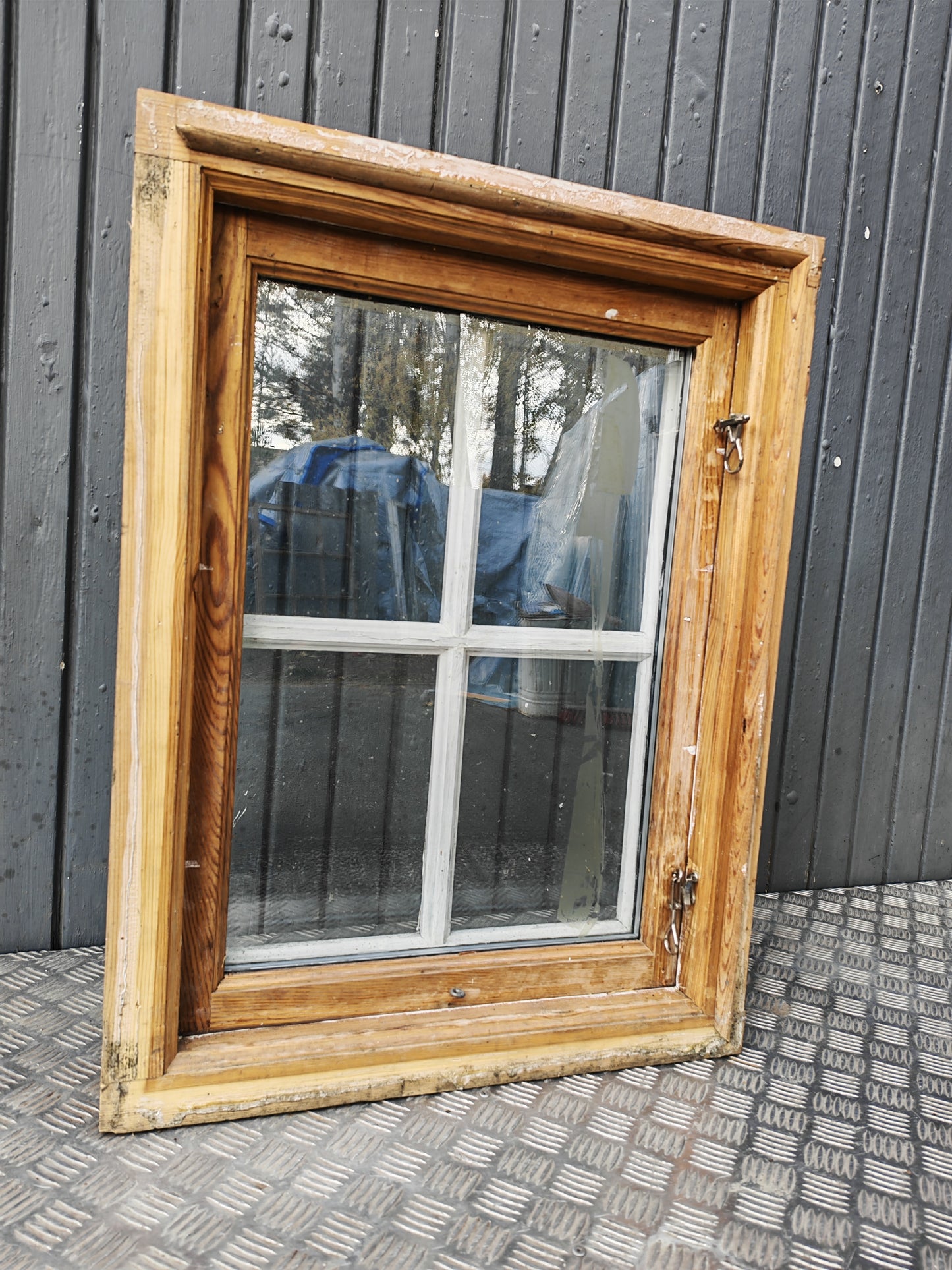ART 600O B59 H79 ÄKTA SPRÖJS KOPPLADE 3GLAS INSIDAN  PRIS 4000KR