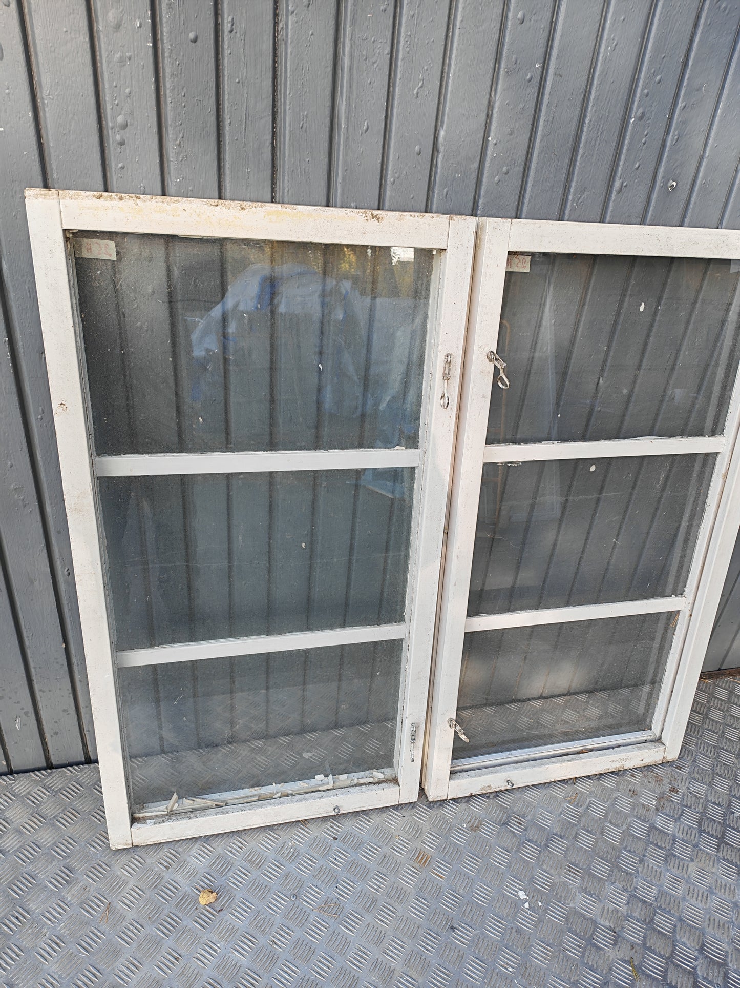 ART 25H  2ST  B61 H112 D6,5 PRIS 500KR PER ST EN RUTA TRASIG