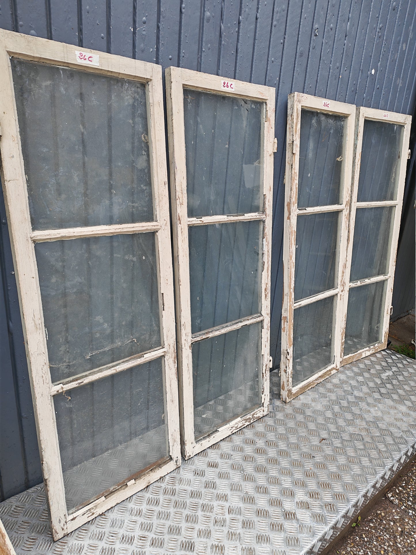 ART 26C 11ST B44,5 H128 D3,5 GAMMALT GLAS 900 KR PER ST (5ST HELA 6ST BYTA GLAS)