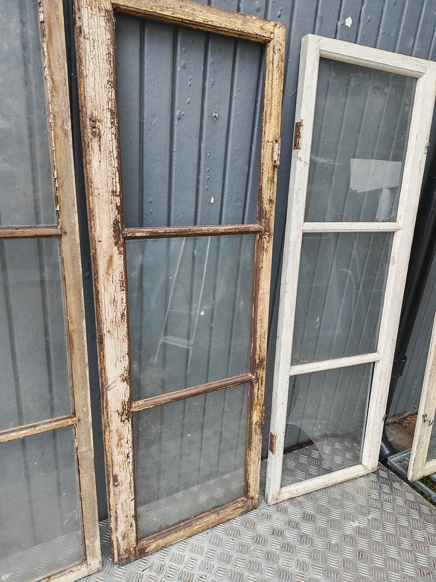 ART 26F 7ST B48 H138 D3  GAMALT GLAS 800 KR PER ST (2ST HELA 5ST BEHÖVE BYTA GLAS)