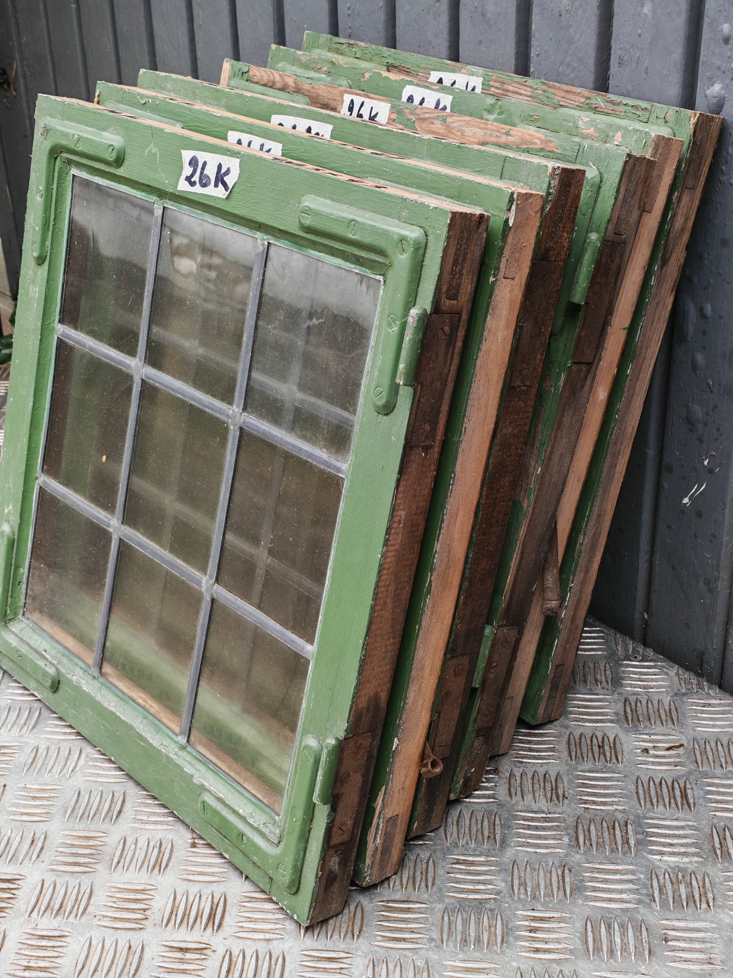 ART 26K 6ST B40,5  H43 D3  GAMALT GLAS BLYINFSTTAT 1500 KR PER ST (6ST HELA )