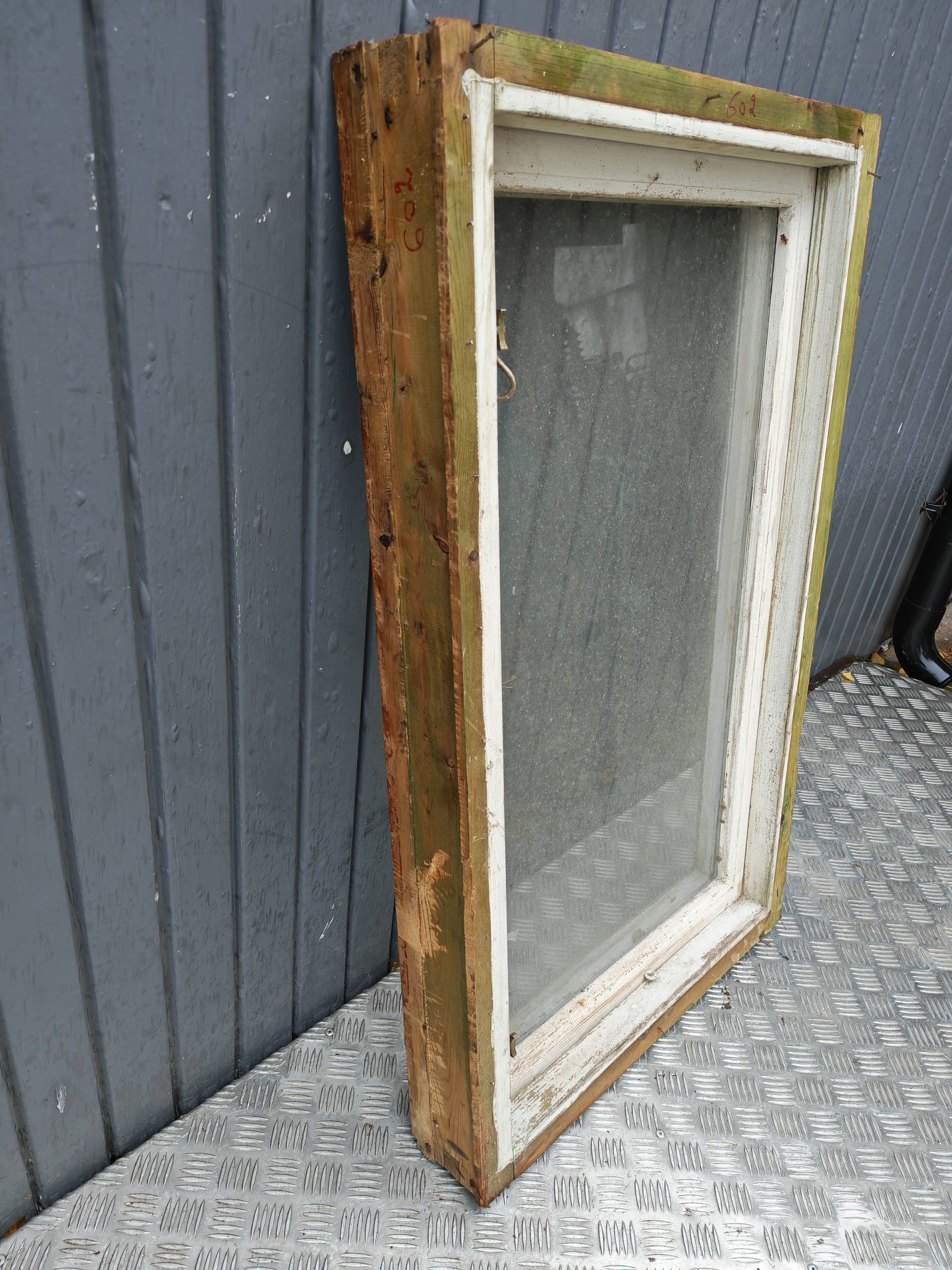 ART 602  B60 H100 D10,5 KOPPLADE PRIS 1500KR behöver fram ruta