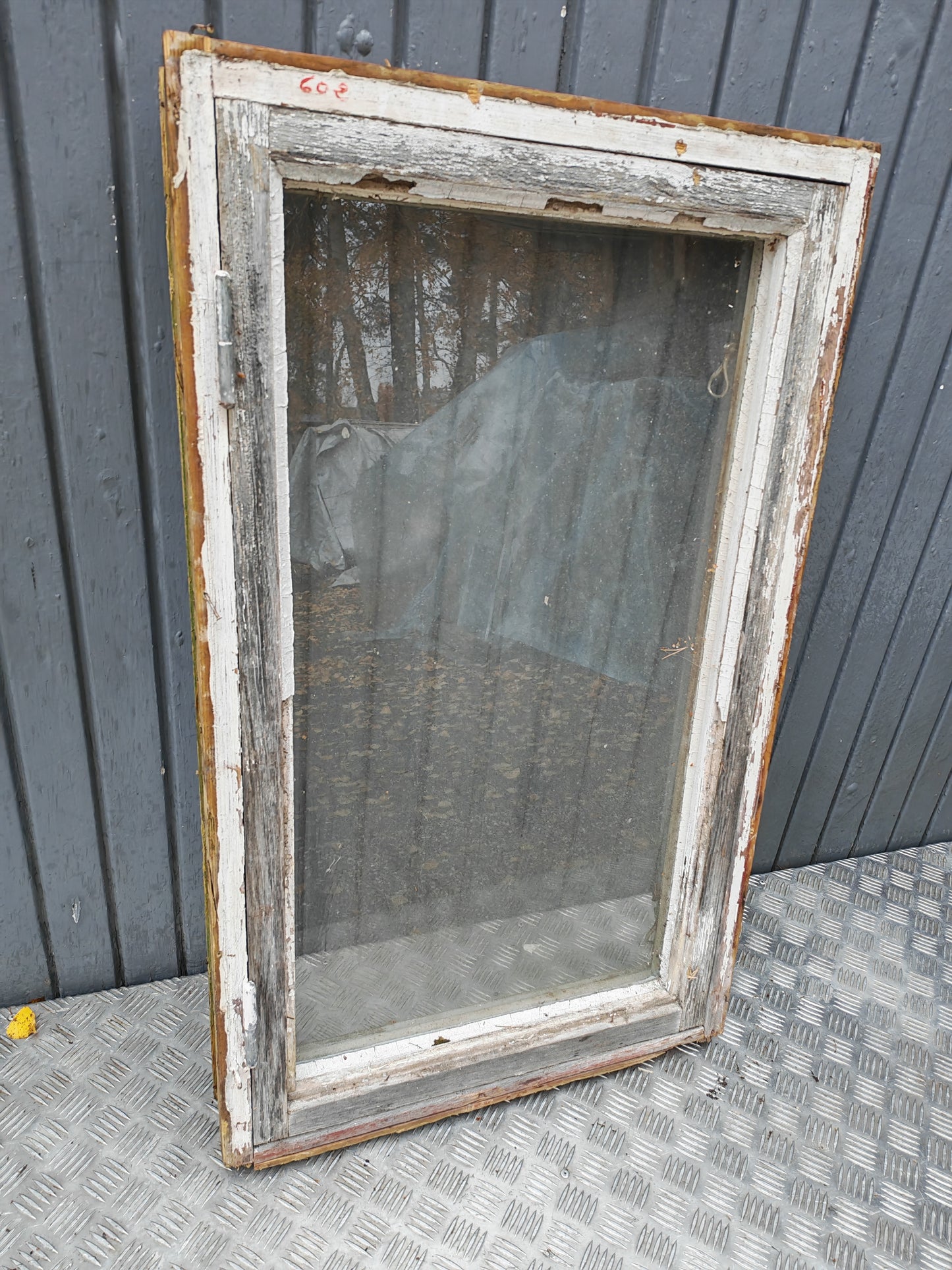 ART 602  B60 H100 D10,5 KOPPLADE PRIS 1500KR behöver fram ruta