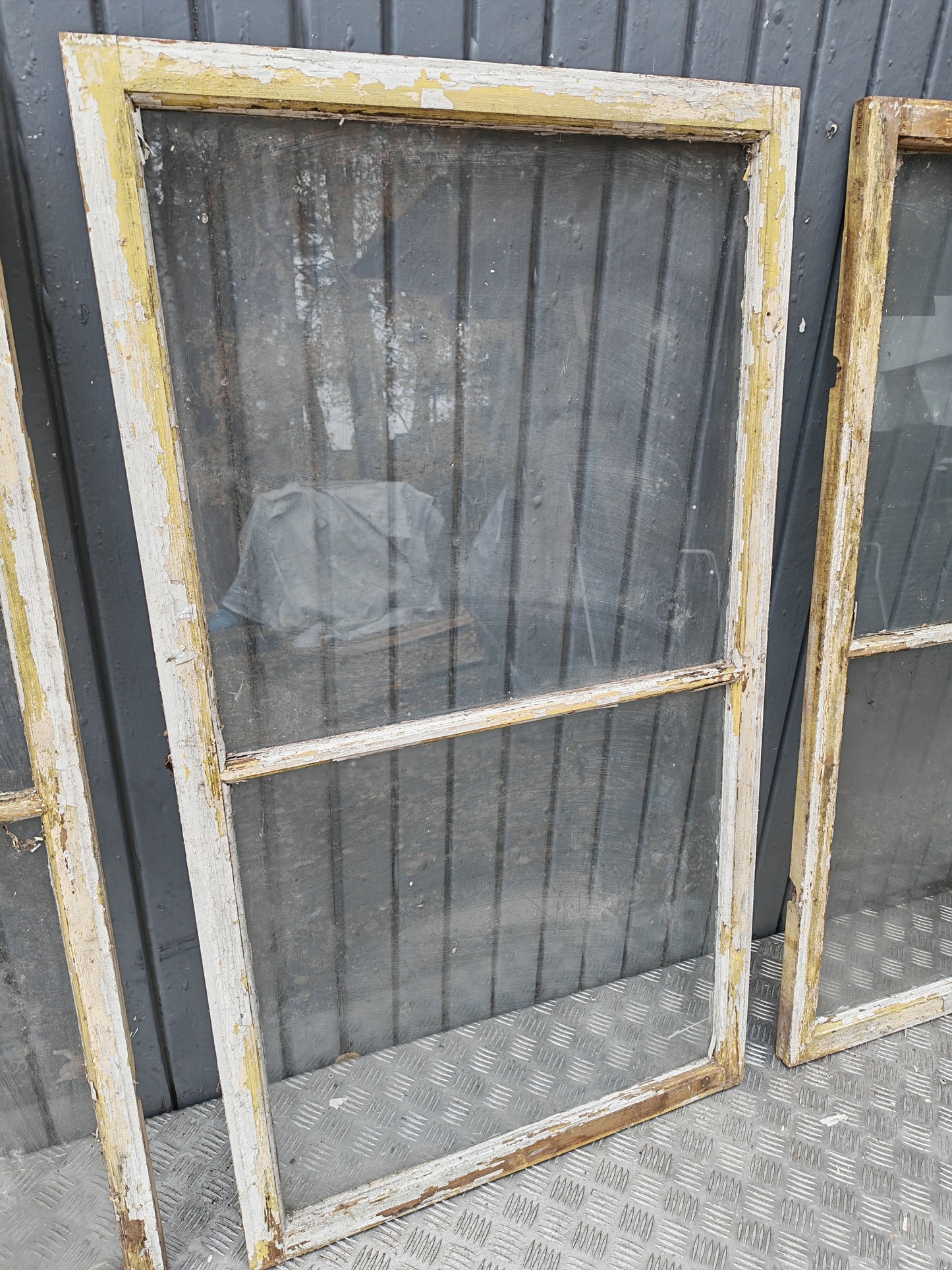 ART 3C1 3ST B67,5 H121 D2,5  1250 KR PER ST ( MUNBLÅST GLAS)