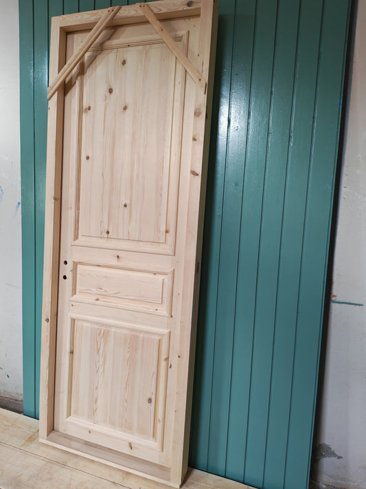 ART 90B B79 H208,5 D9,5 VÄNSTER HÄNGD