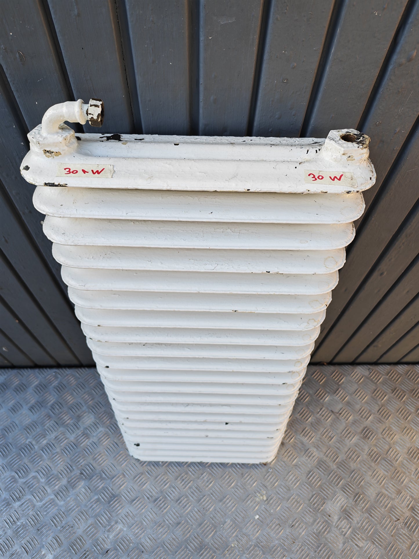 ART 30W B90 H43 D13 PRIS 2500KR