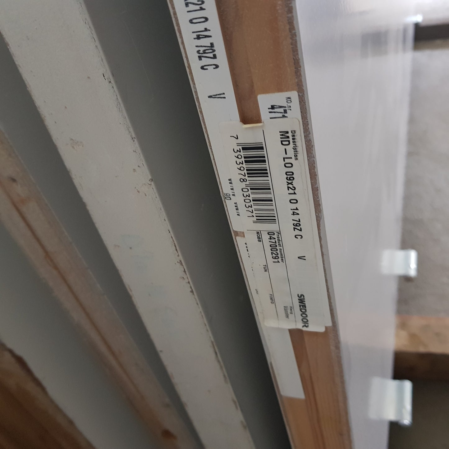 Art 850 Ljud isolerade dörrar B 90 H210 12st vänster 8st höger 3000kr per st (BORLÄNGE)