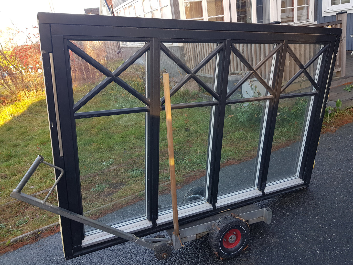 ART 788  B178.5 H118.5 D10.5 PRIS 7000 KR 3glas
