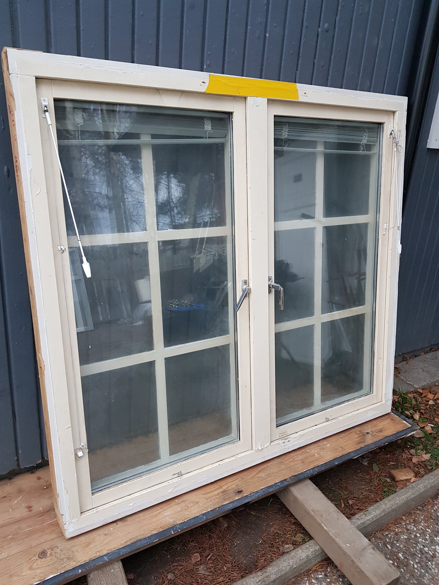 ART 786 B 140 H 130 D 10.5 5000 KR UTÅT 3GLAS