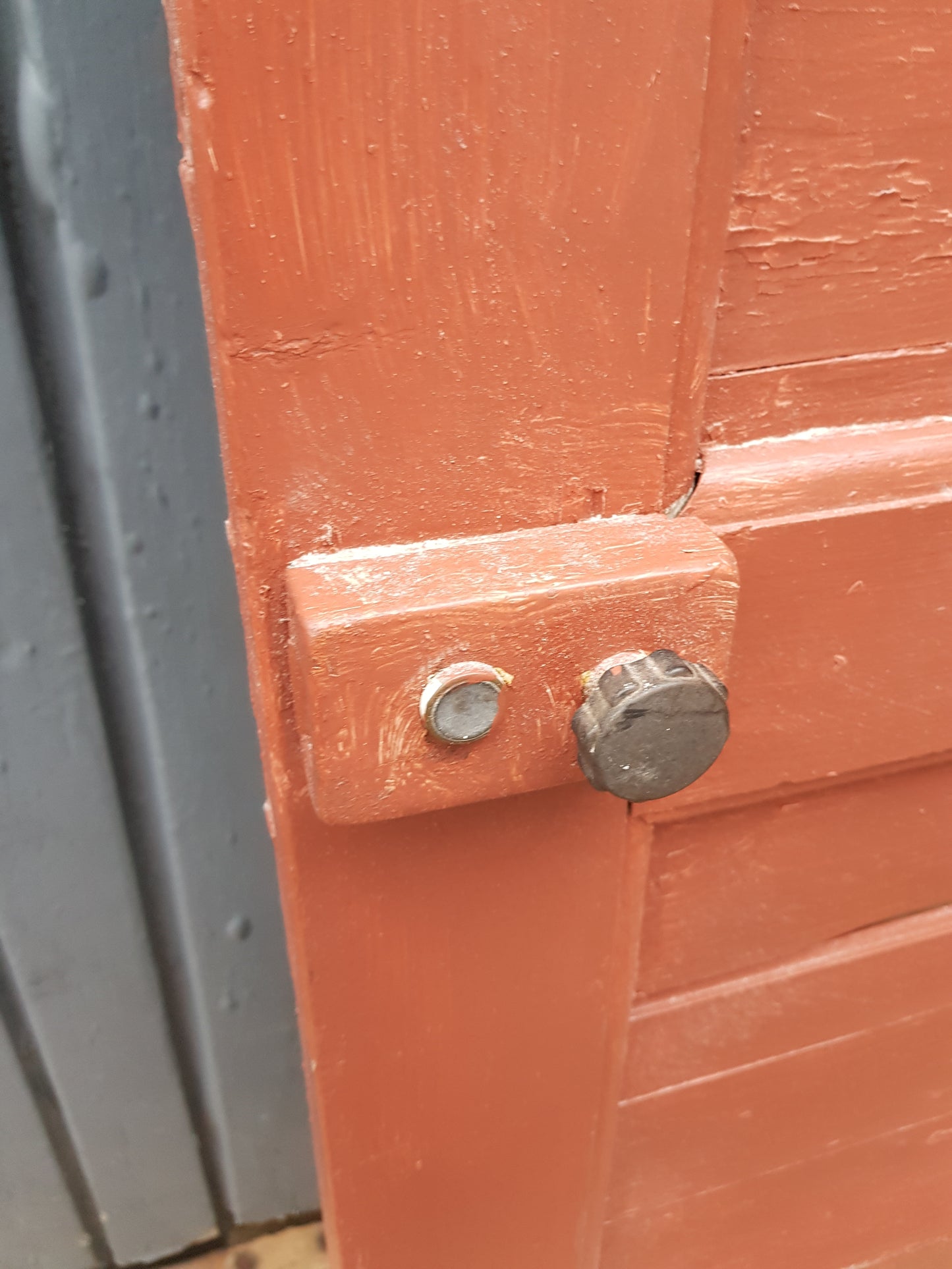 Art 826 b92.5×192.5×4 utan karm vänster 4000 kr