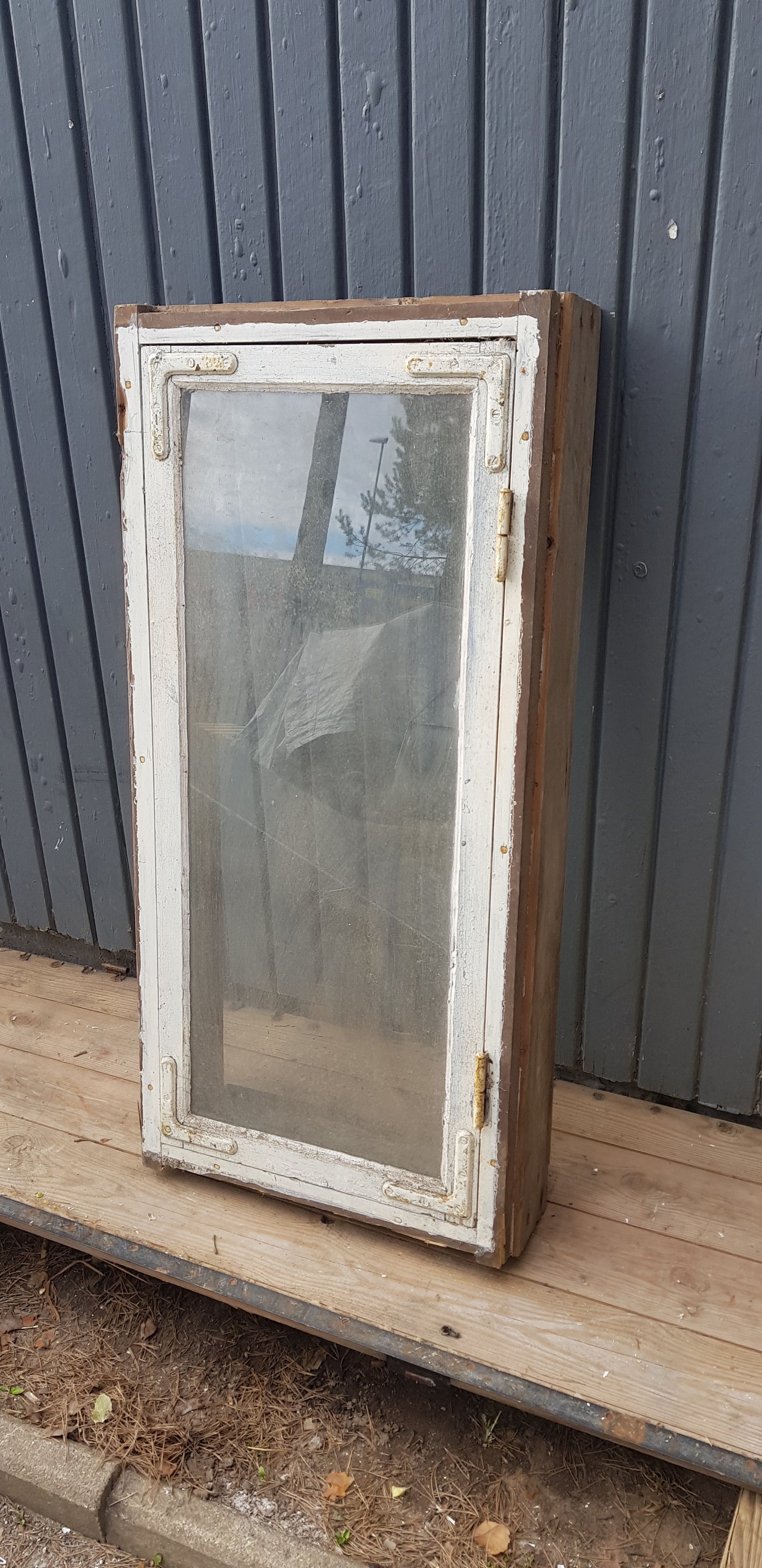 Art 01G B98 H47.5 D14 pris 2500kr