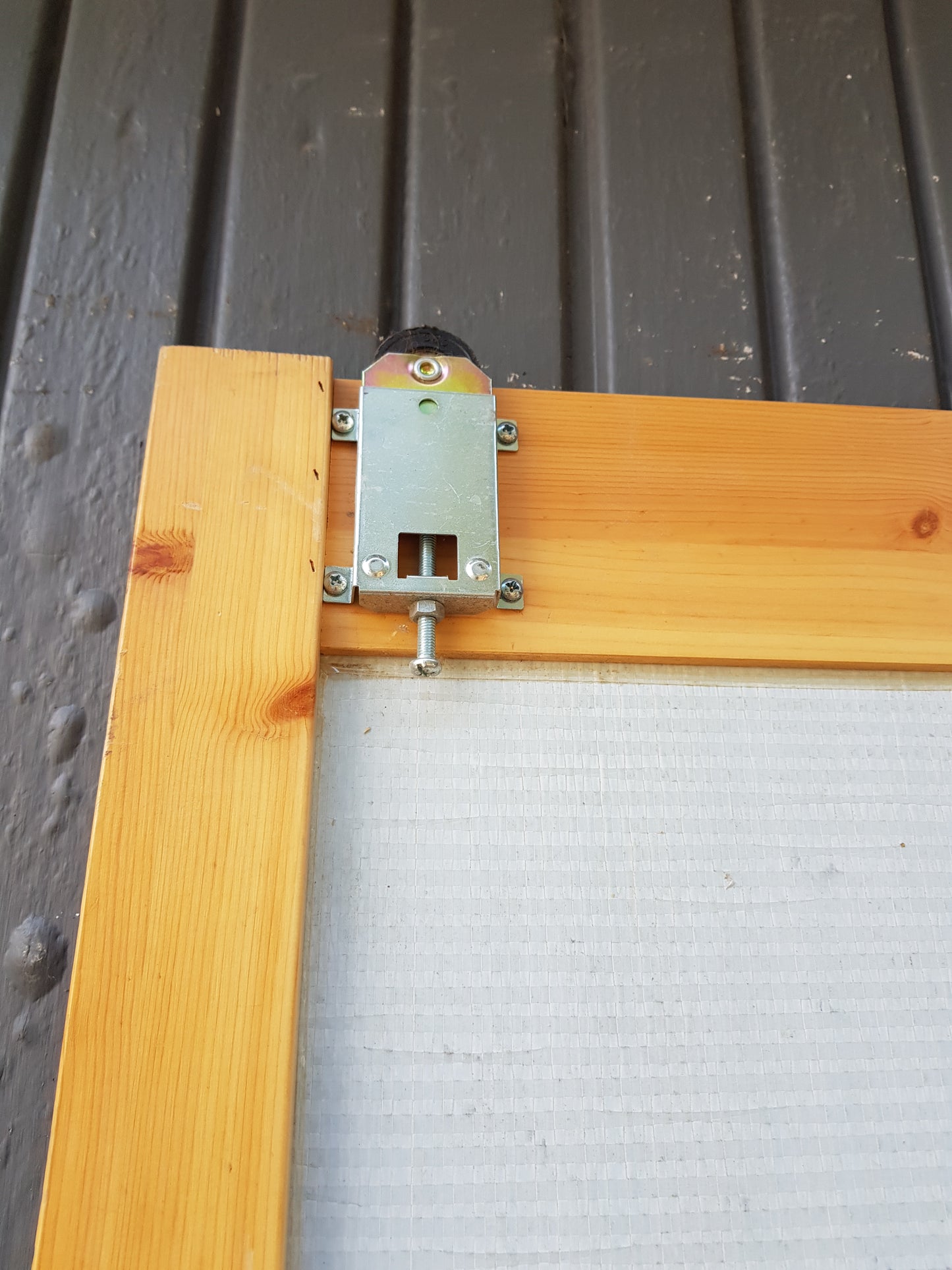 ART 711 Mått: B101.5+101.5 cm H216 cm D3.5 cm Pris 6000 kr