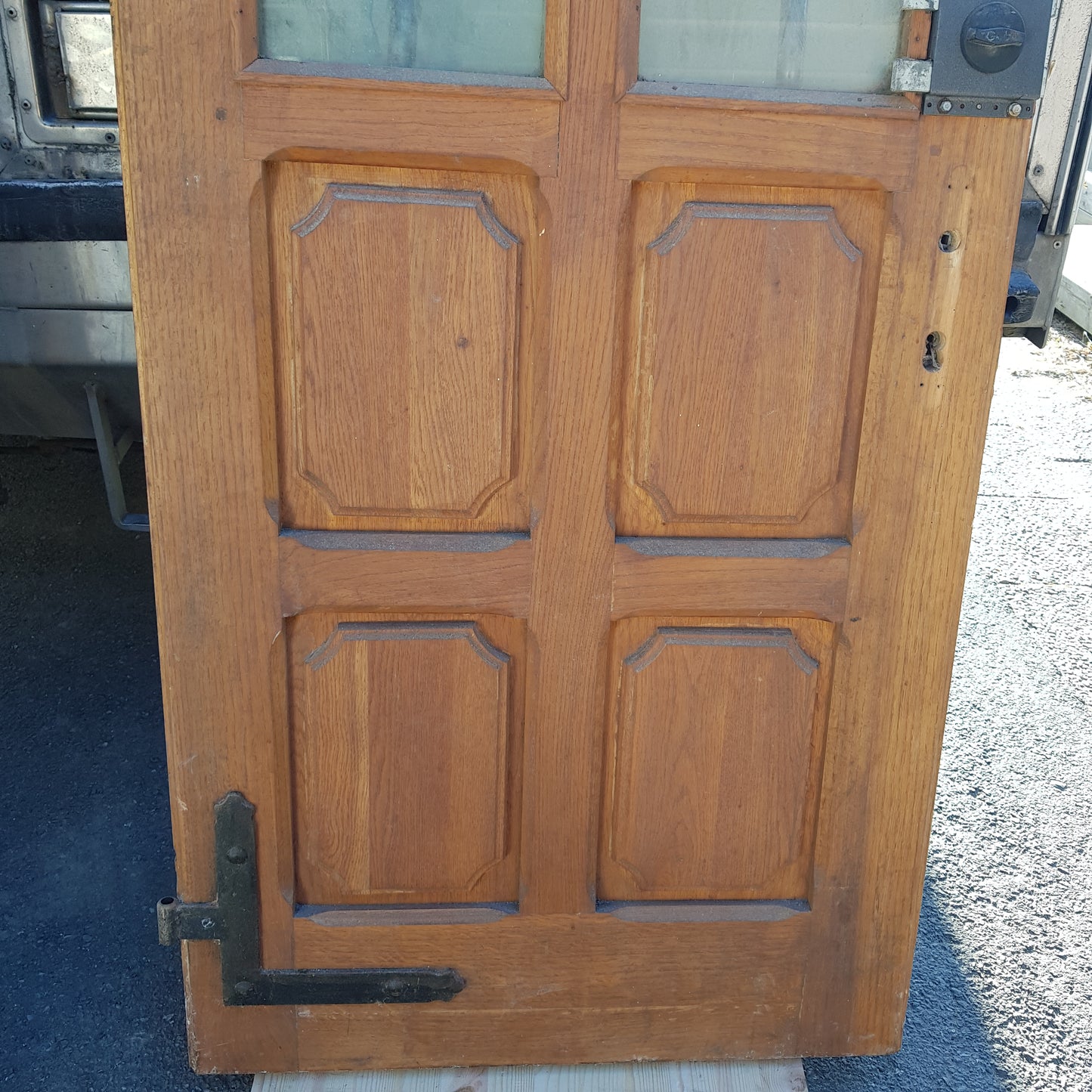 Art 8D äldre dörr antik dörr utan karm b79 h188.5 d6 pris 10000 kr vänster