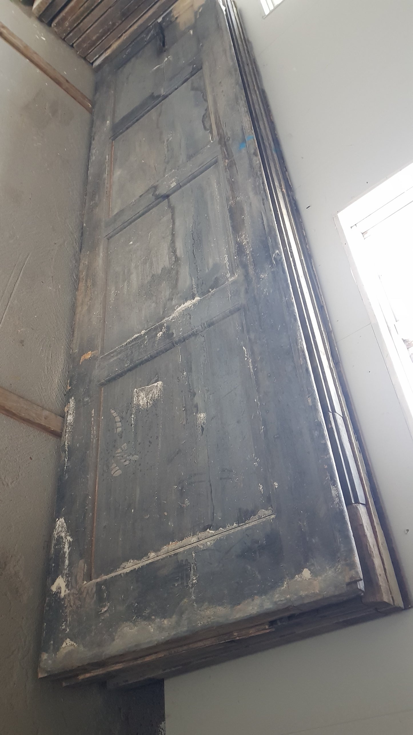 Art 830 port pardörr består av 4st dörrar b93 × h 354 × d 5.5 per dörr 15000kr