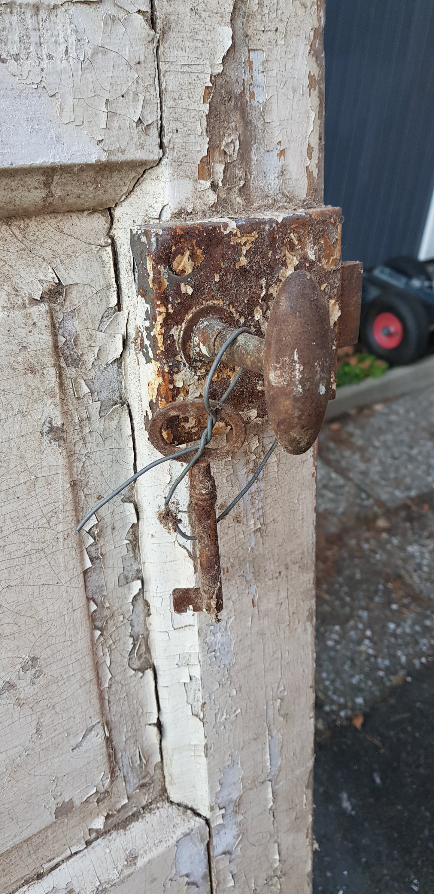 ART 762 B 82.6 H 202.5 D 4.5 PRIS 3000 KR VÄNST