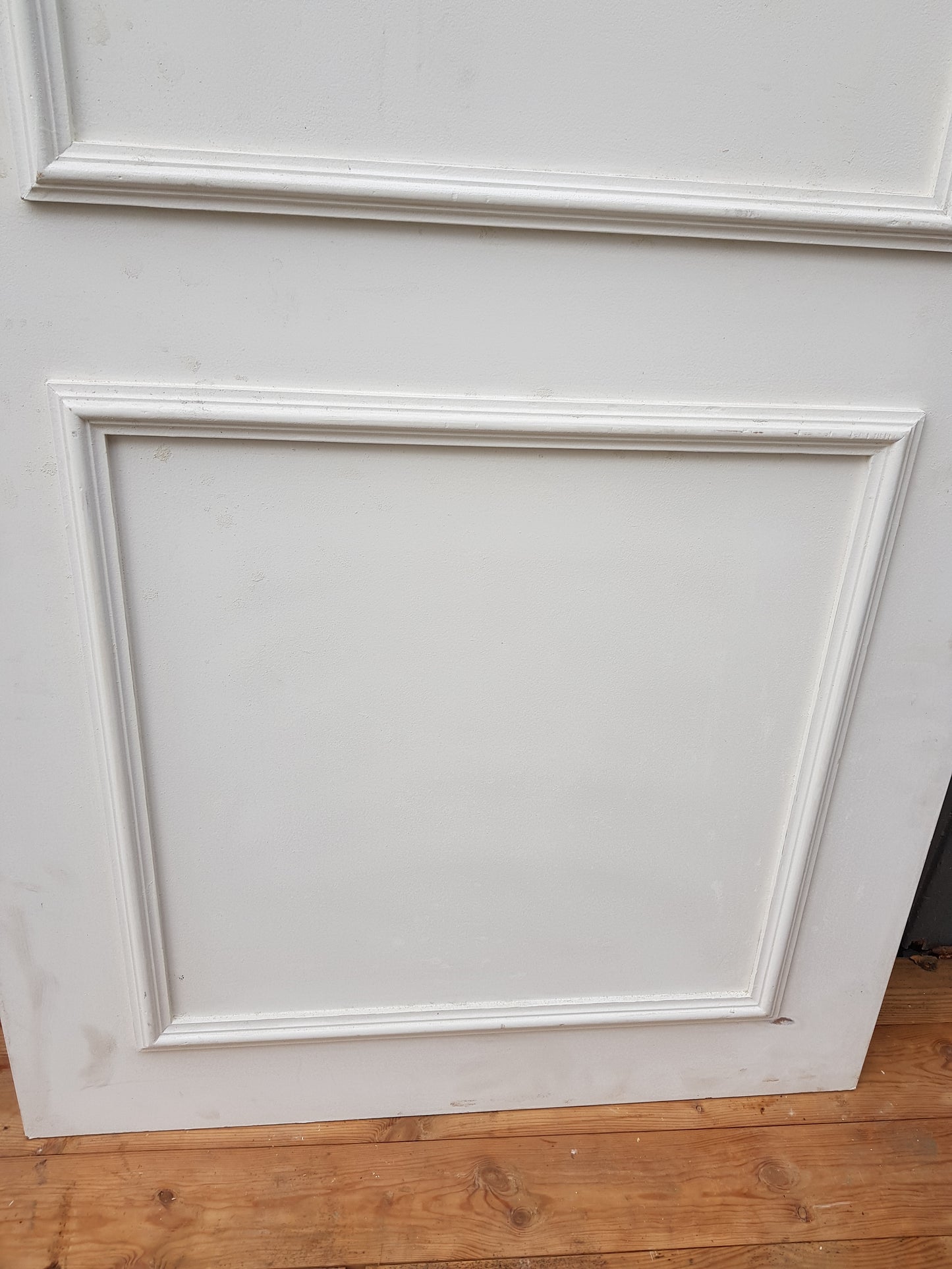 ART 770 B82.5 H204 D4 PRIS 2500 KR HÖGER