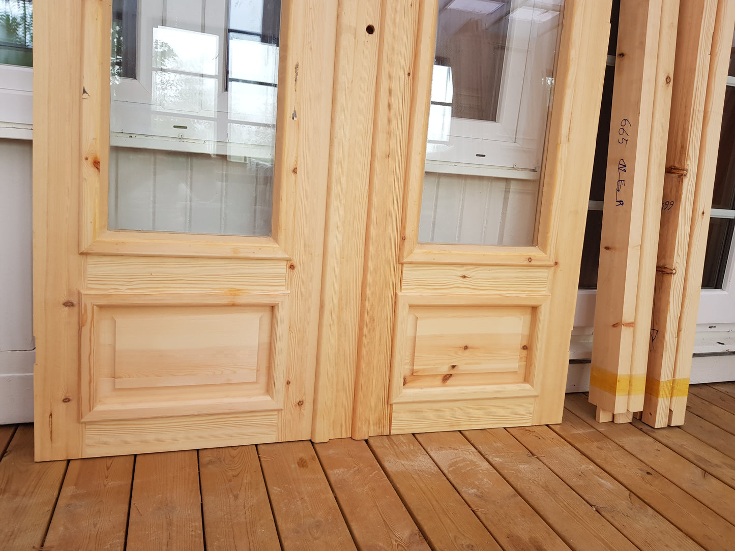 ART 665 B130 H200 PRIS 16000 KR HÖGER SIDA ÖPPNAS