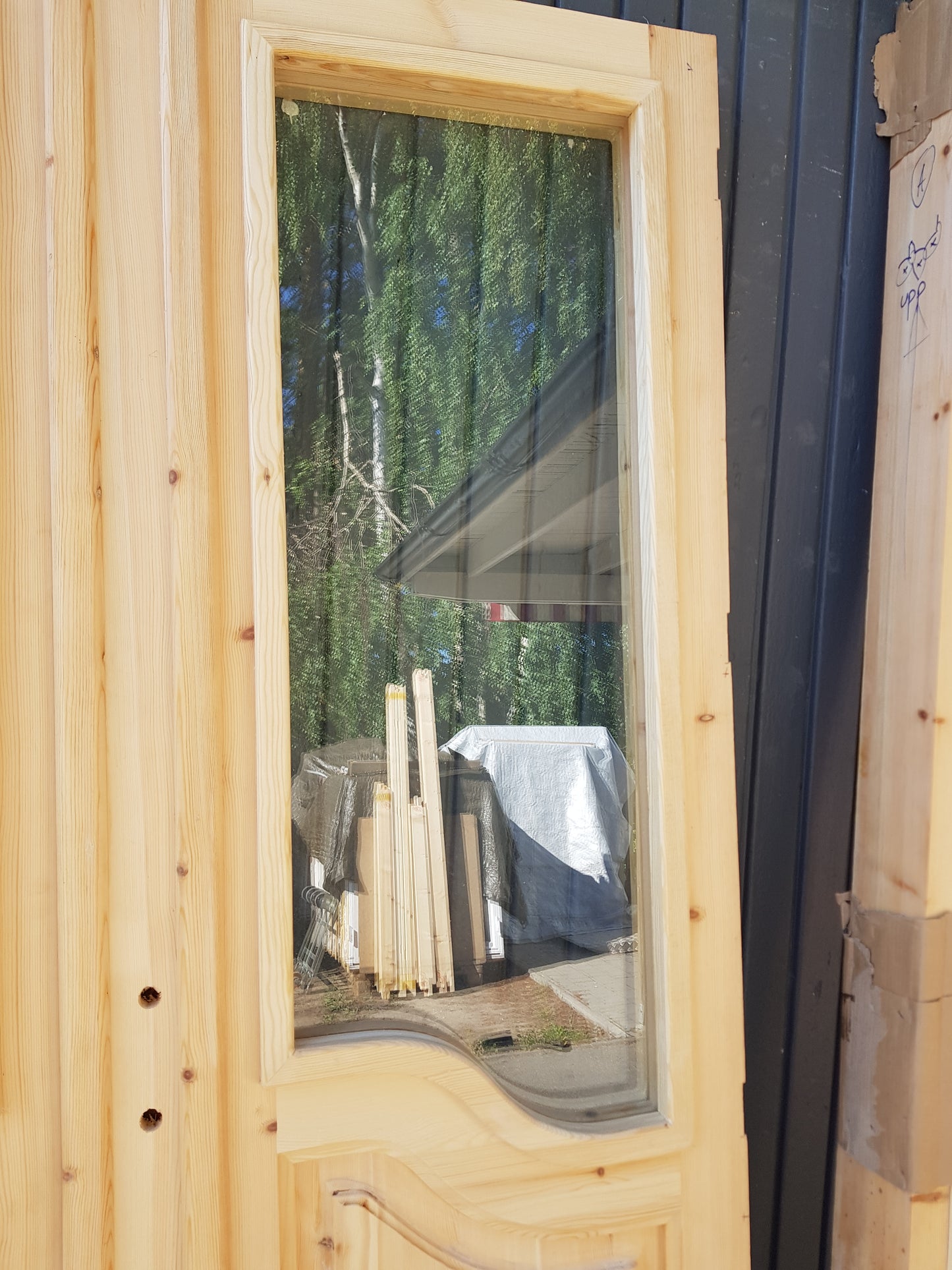 ARTIKELNUMMER 613 Jättefin pardörr Mått: B 130 H 210 D6 OSB denna är såld men det går att beställa likadant med önskad mått