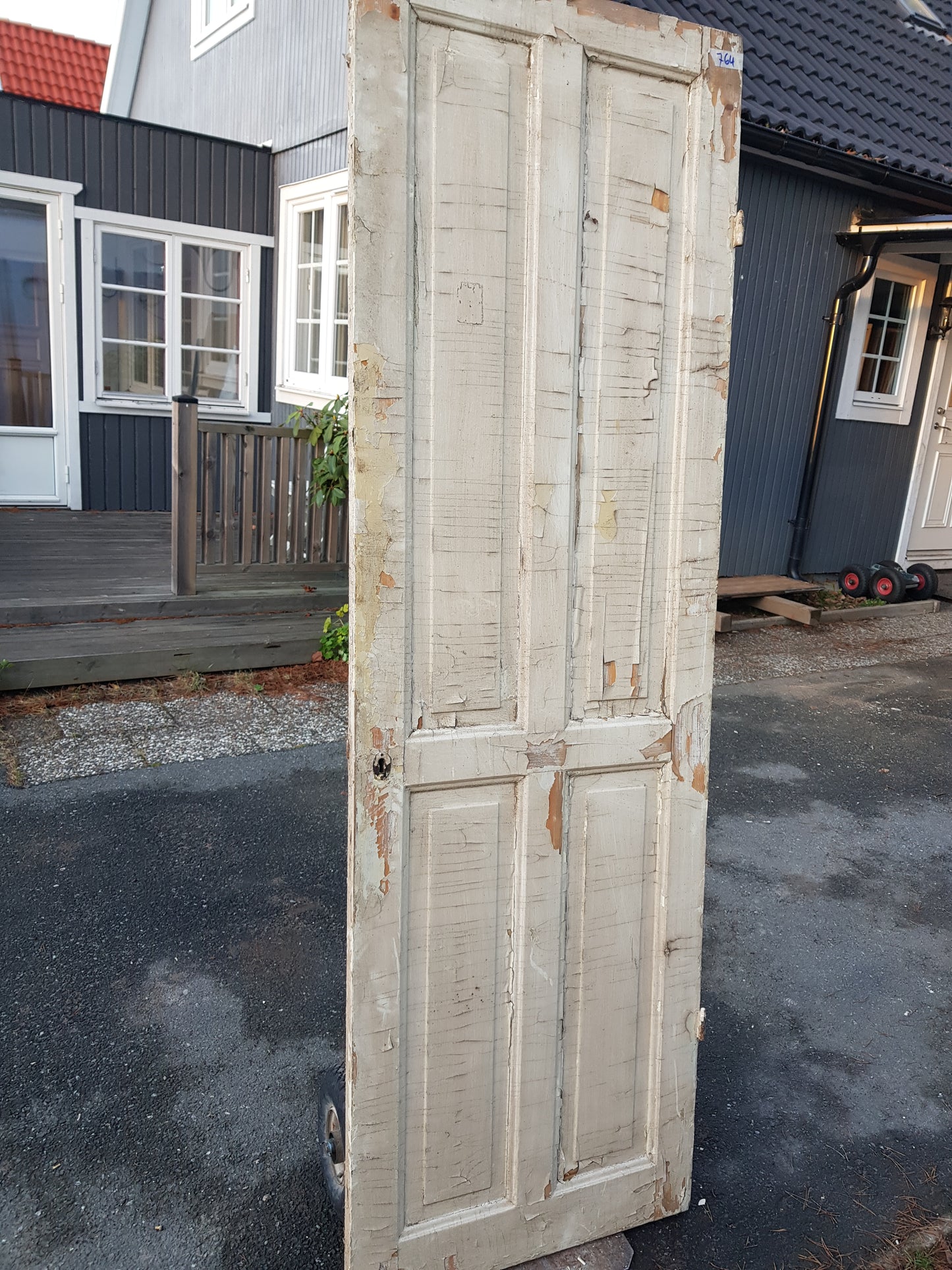 ART 764 B 63 H 198 D 3.5 PRIS 2500 KR HÖGER