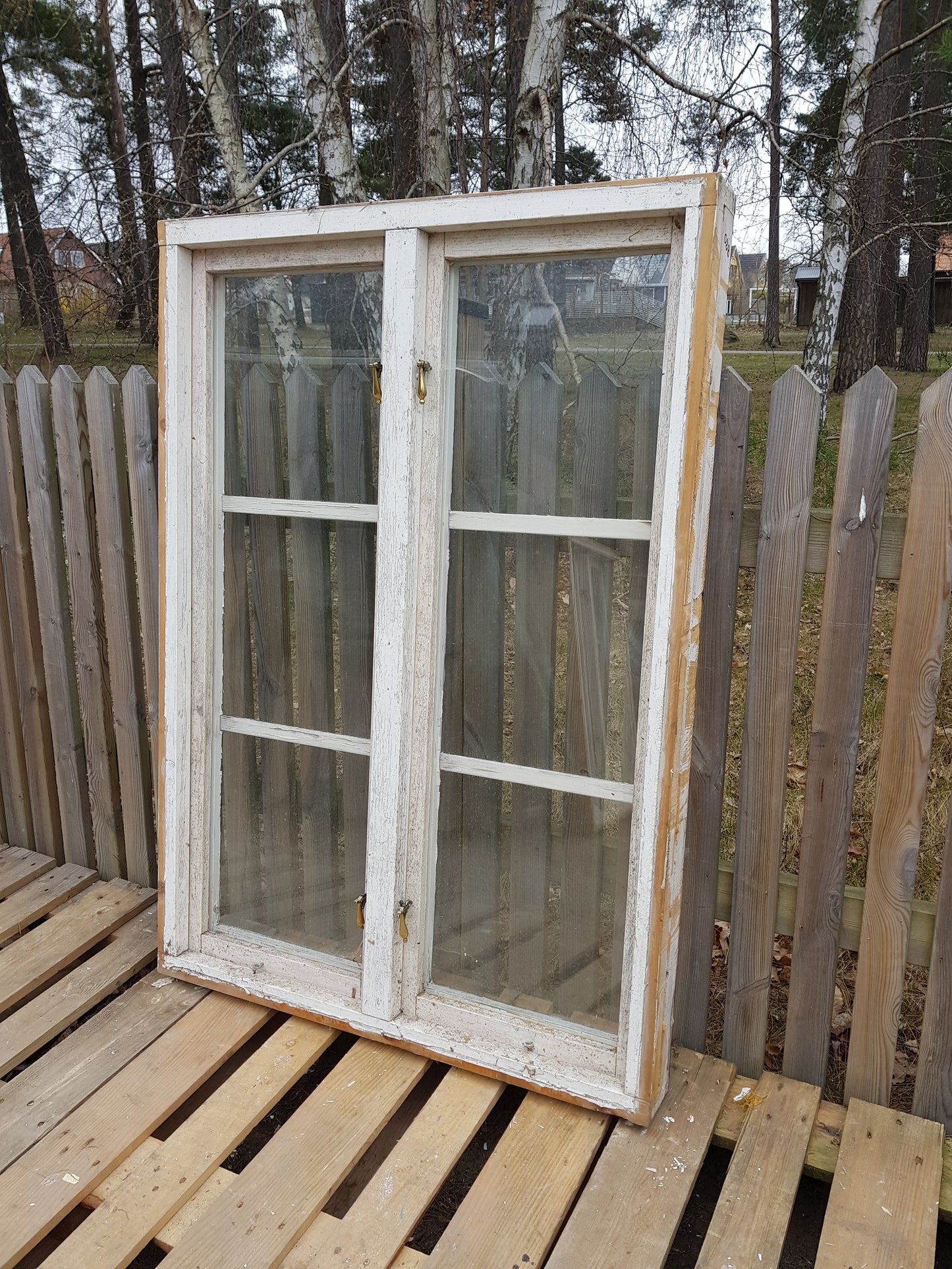 Art 02B 1st B98.5 H138.5 D10.5 kopplade med äkta spröjs 4500 kr