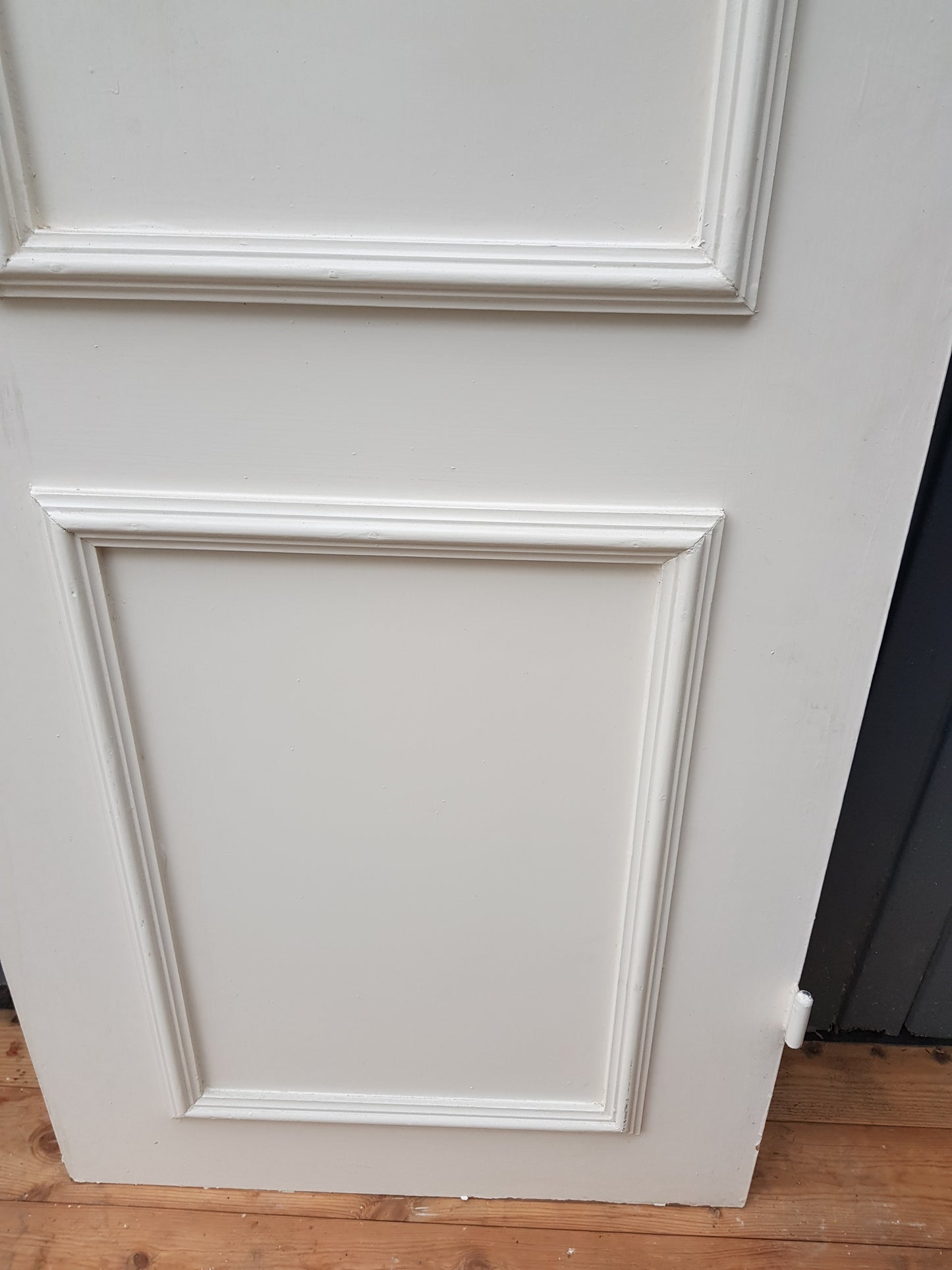 ART 779 B63 H101.5 D4 PRIS 2000 KR HÖGER