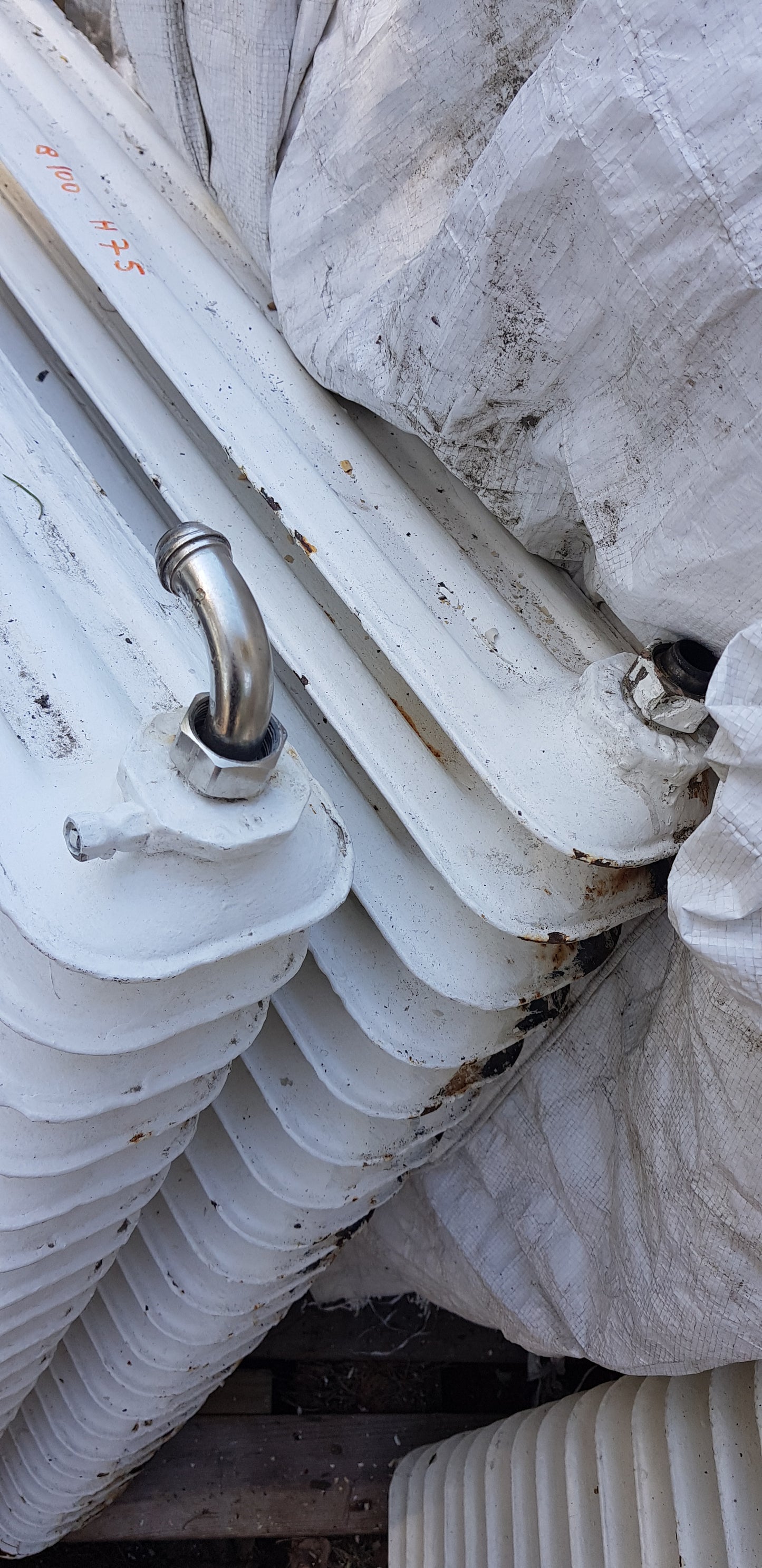 ART 494 2st b100 h75. b95 h75 pris 2500kr ST