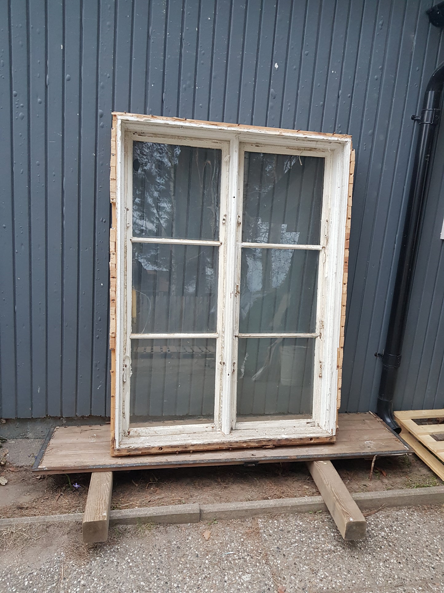 Art 01U 1st B116 H158.5 D17 munblåst glas 3000KR