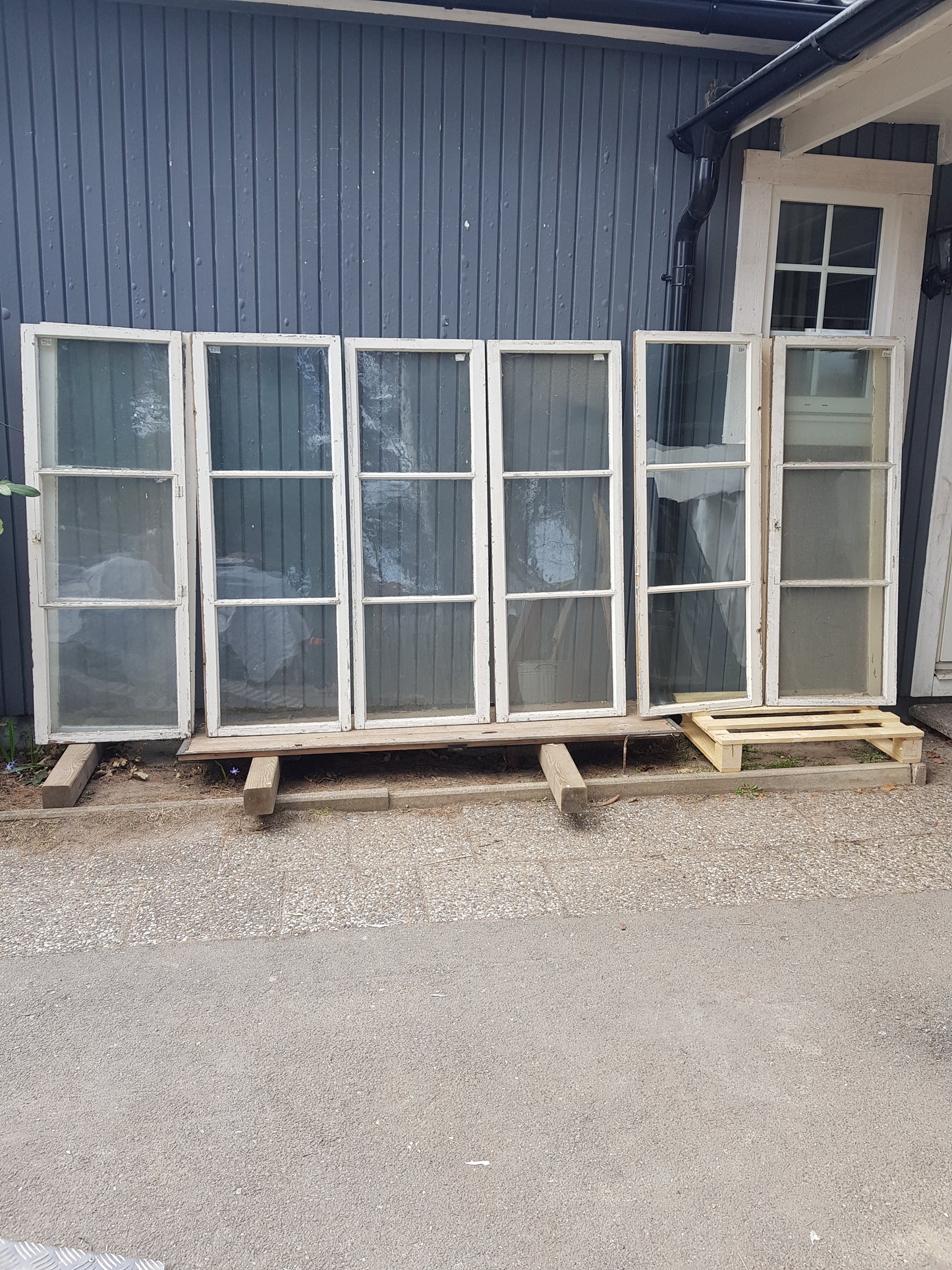 Art 01I 8st hela i glas B54 H150 D3 munblåsta äkta spröjs 1000KR st