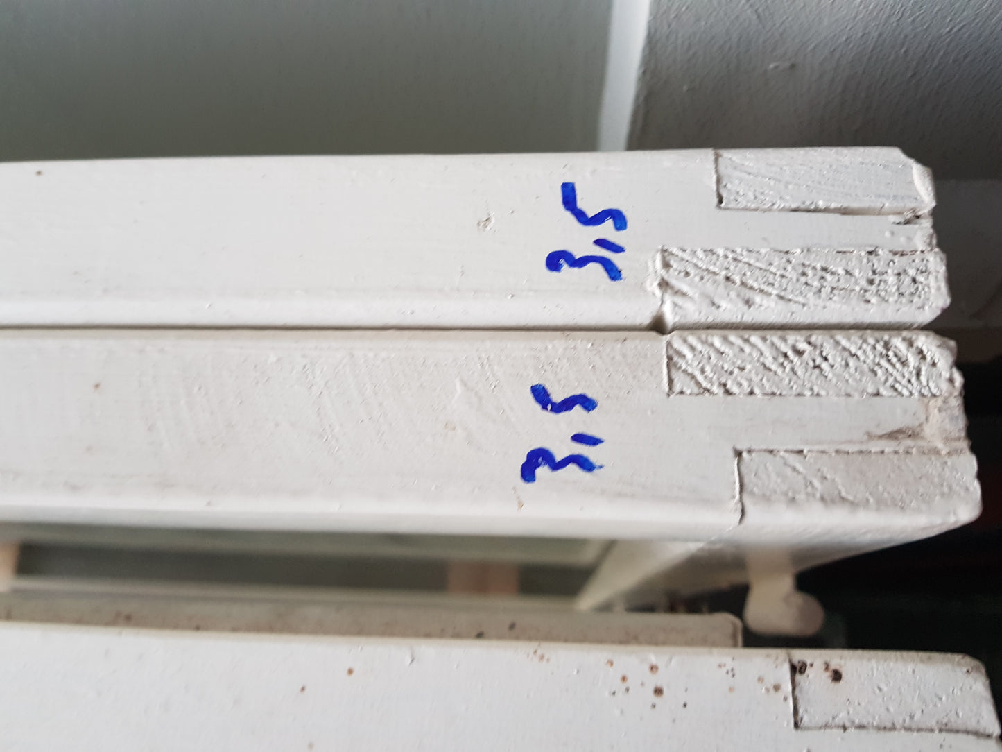 Art 834B b94 h93.5 3st bly infattat 3500 kr st utan karm (Borlänge)