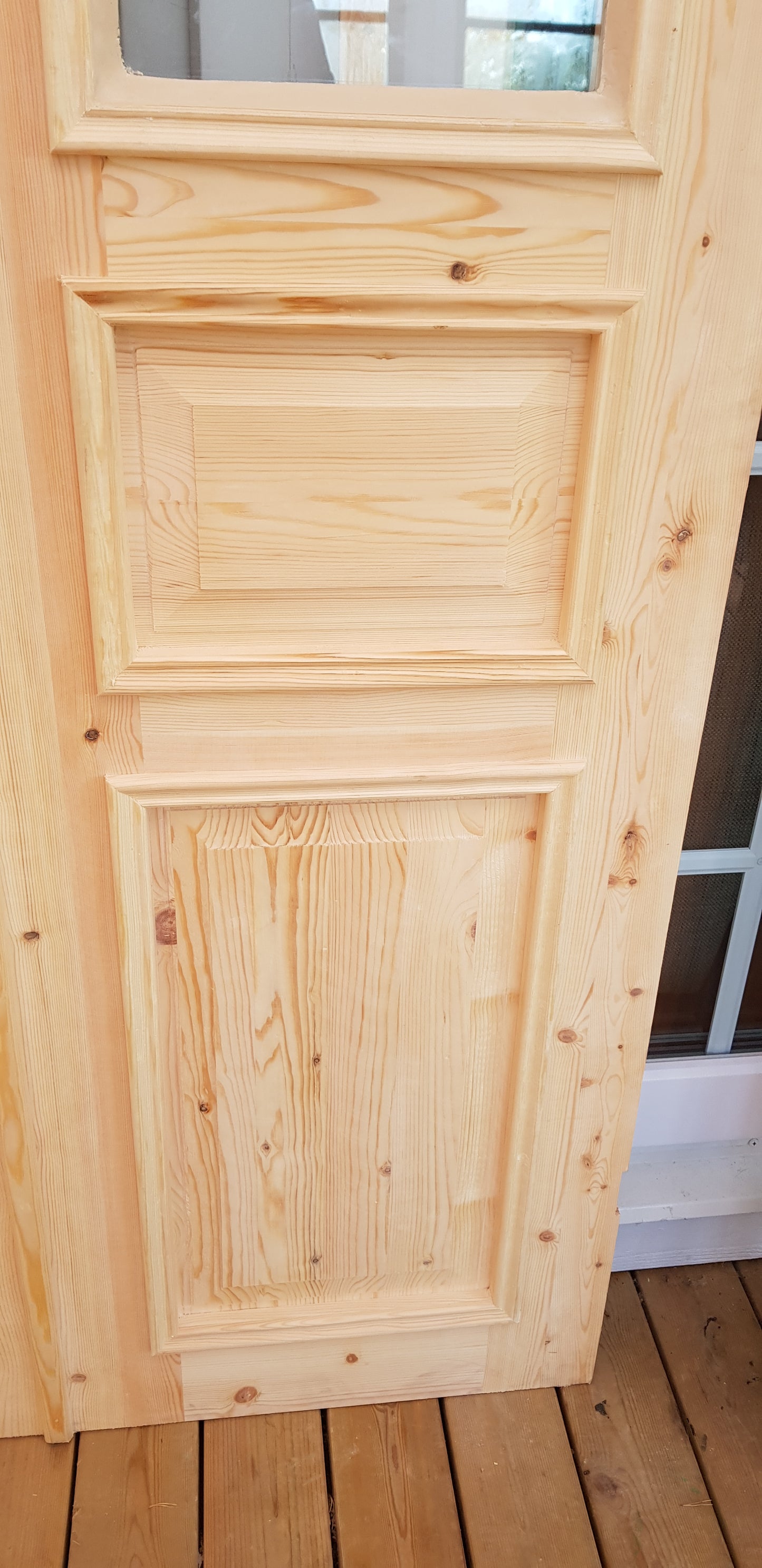 ART 719 Nytillverkad pardörr i gammal stil Mått B130 x H210 cm Öppnas utåt Handtag på höger sida Pris 15000 kr Tillkommer 1000 kr för gångjärn och låskista