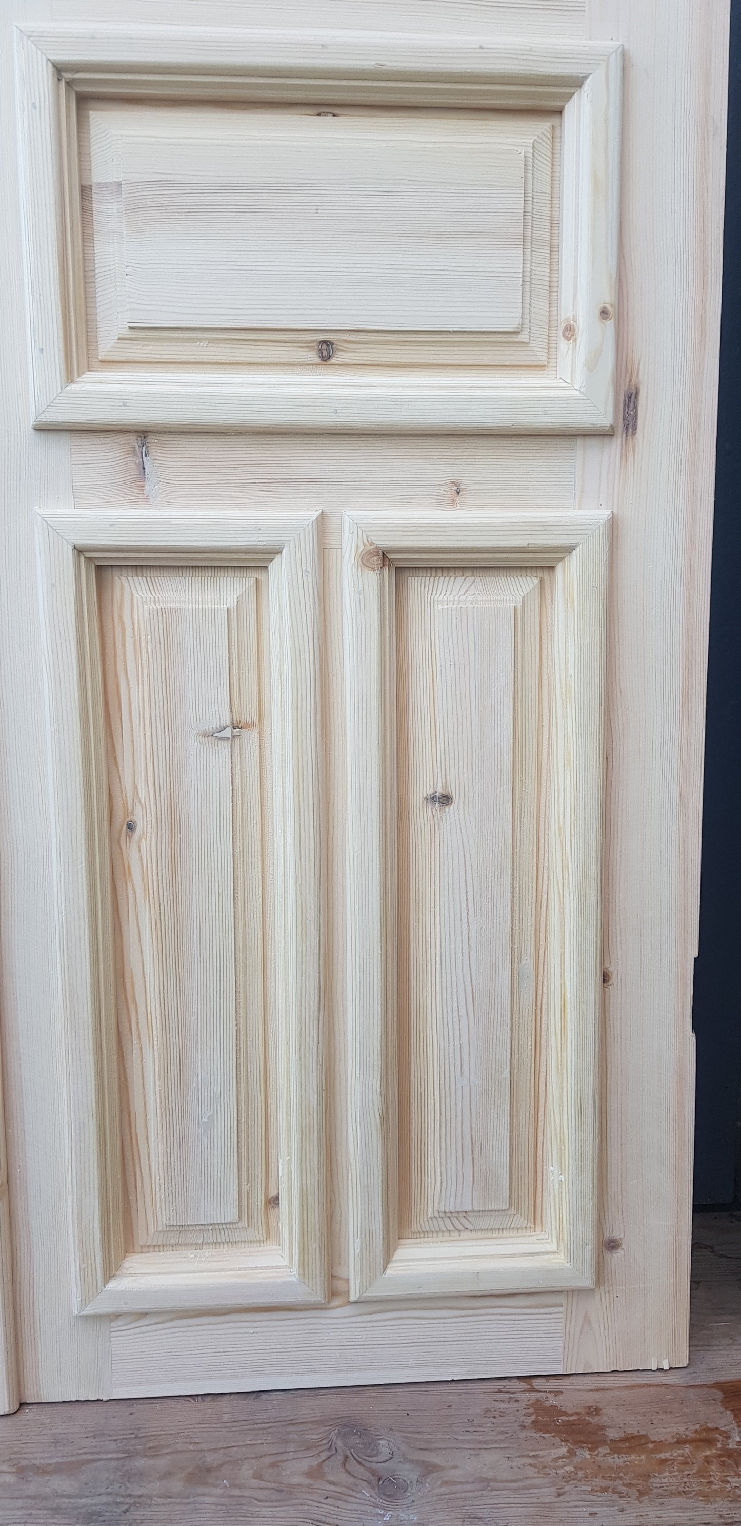 Art 802 B118 H218 med 12 st fönster med pardörr ( pardörr 16000 kr) ( fönster 4000 kr per st)