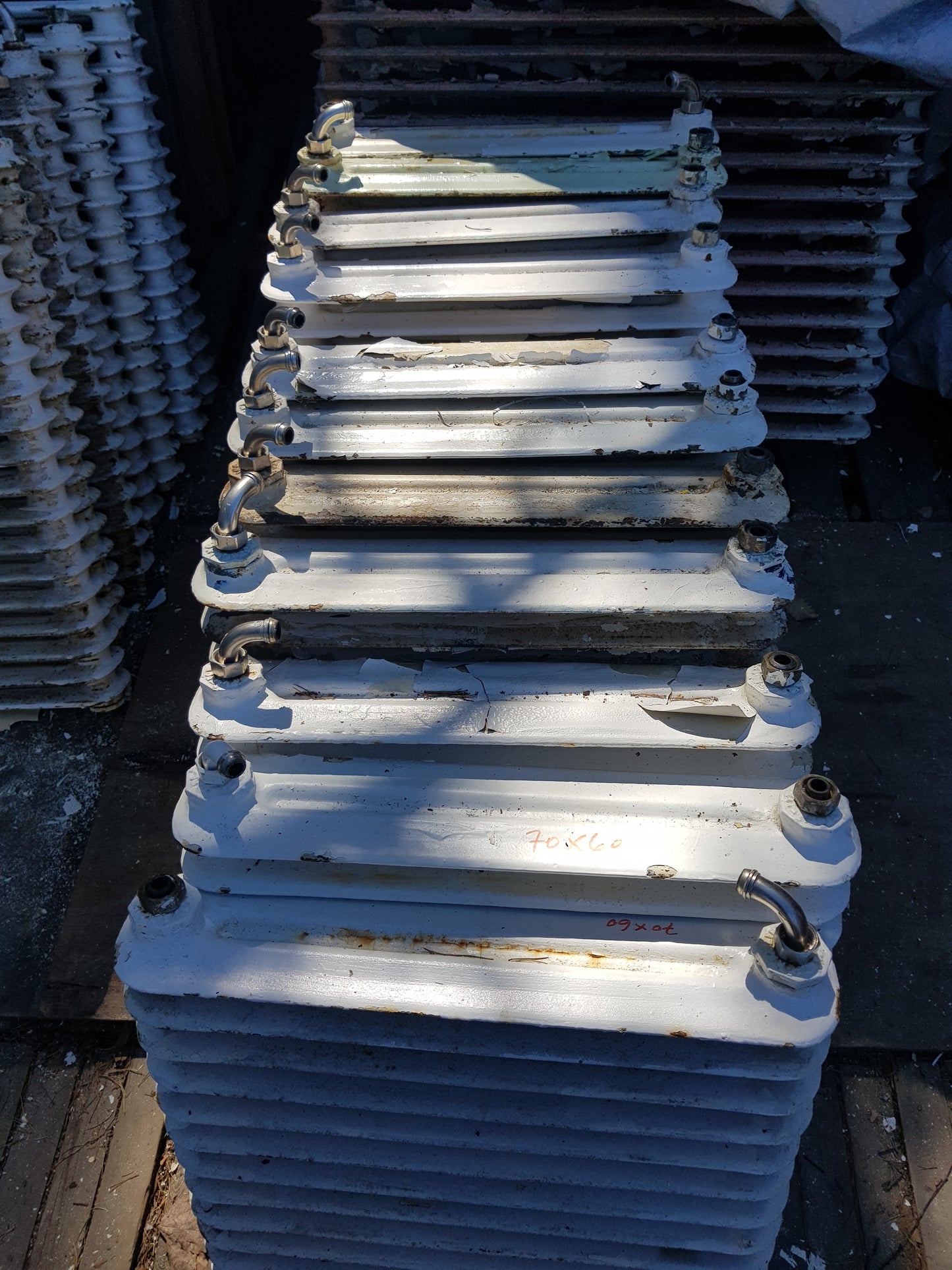 ART 493 12 st b70 h60 b63 h58 pris 1500kr ST