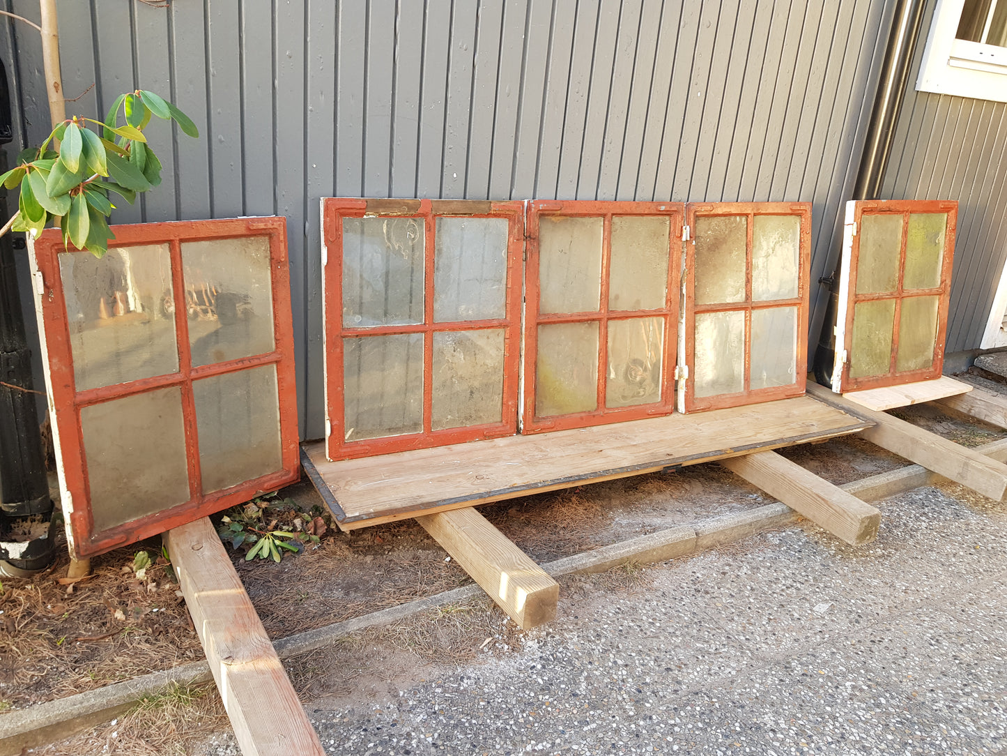 Art 10A  1 st kvar  b58  h70.5  d4  munblåst glas 1500 st