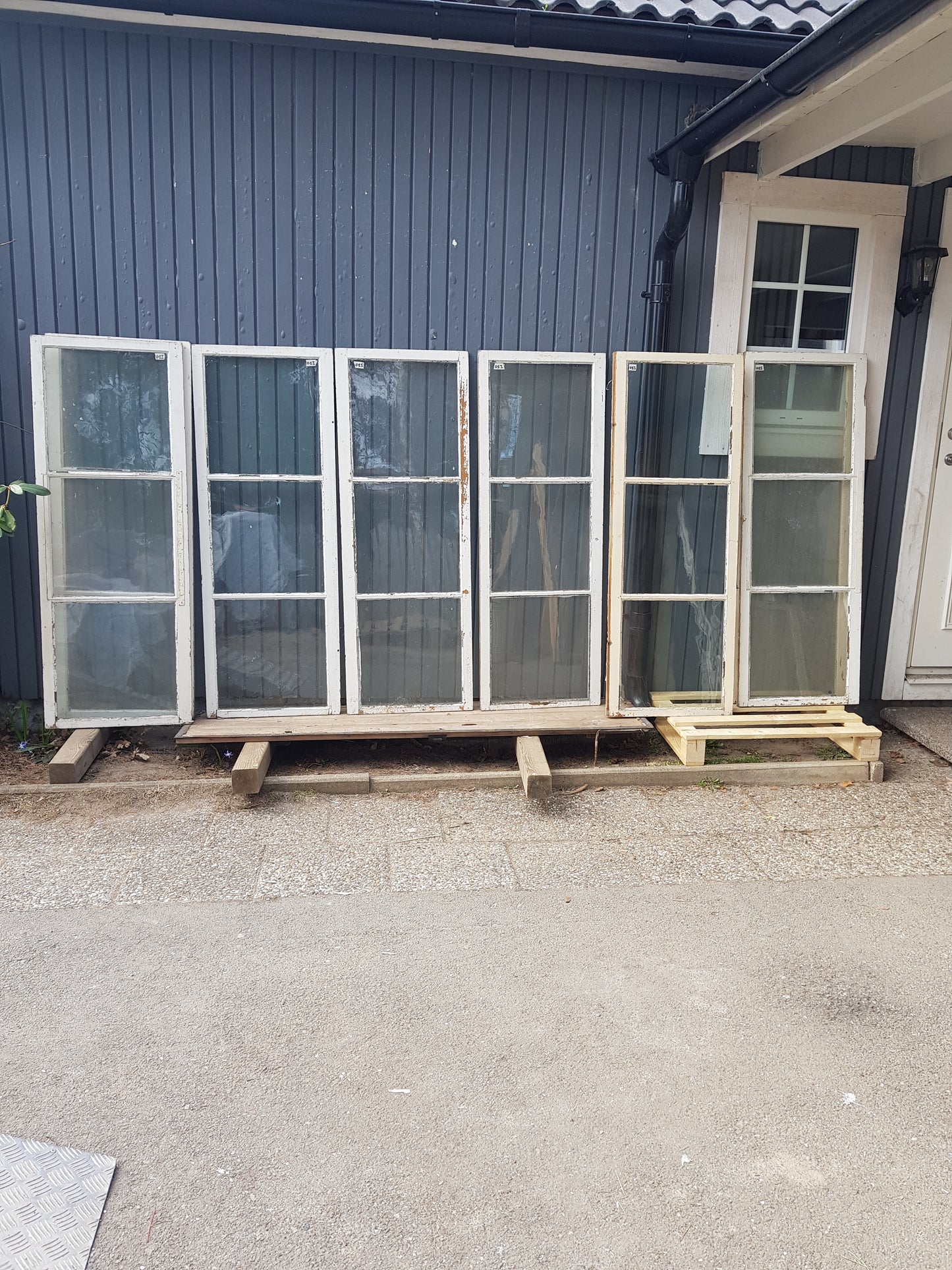 Art 01I 8st hela i glas B54 H150 D3 munblåsta äkta spröjs 1000KR st