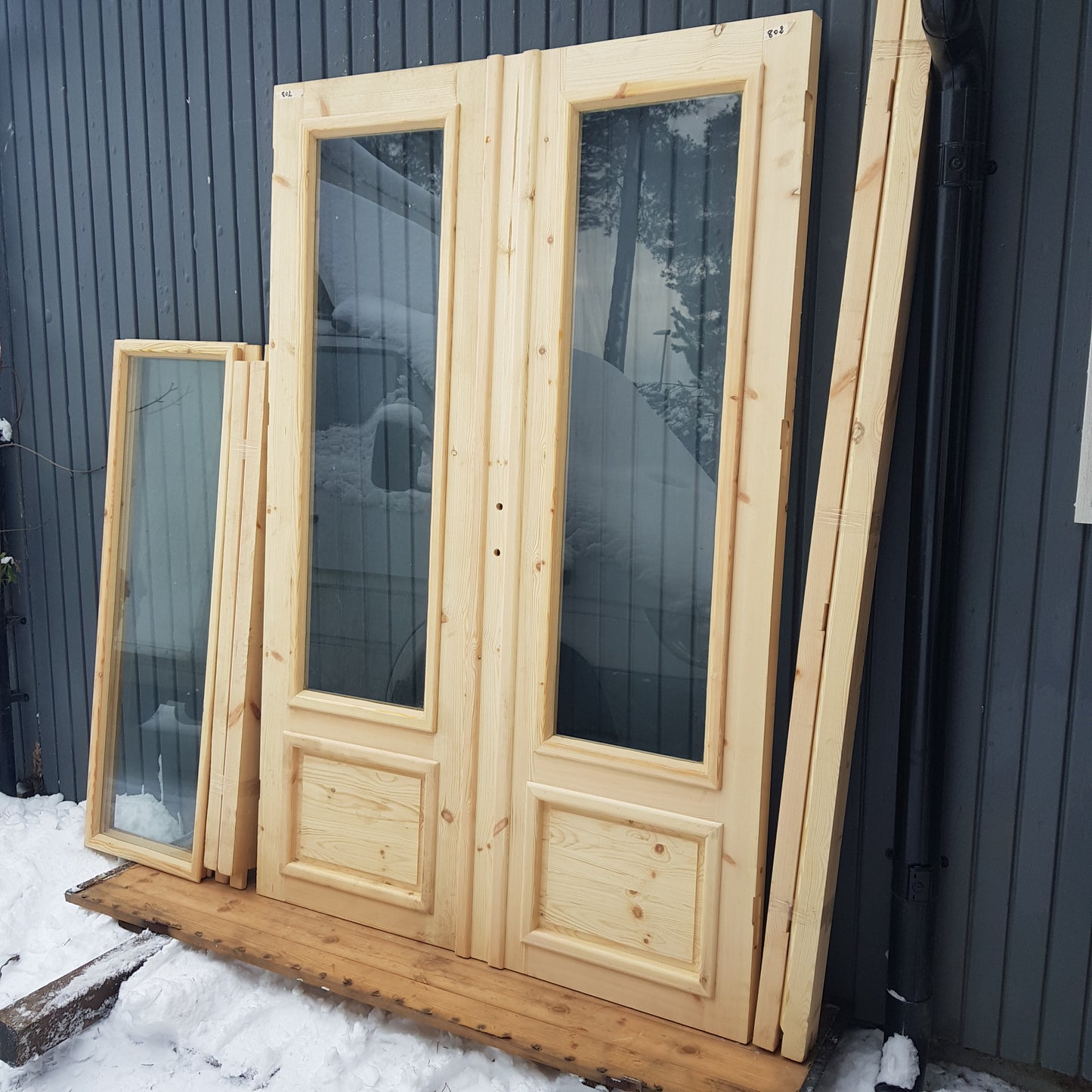 Art 802 b140 h210 15000kr såld