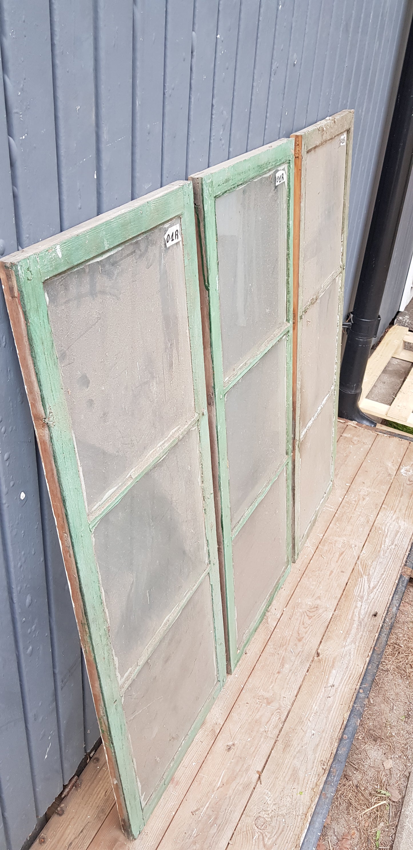 Art 01R 3st B39.5 H110.5 D2.5 munblåsta 1000 kr per st